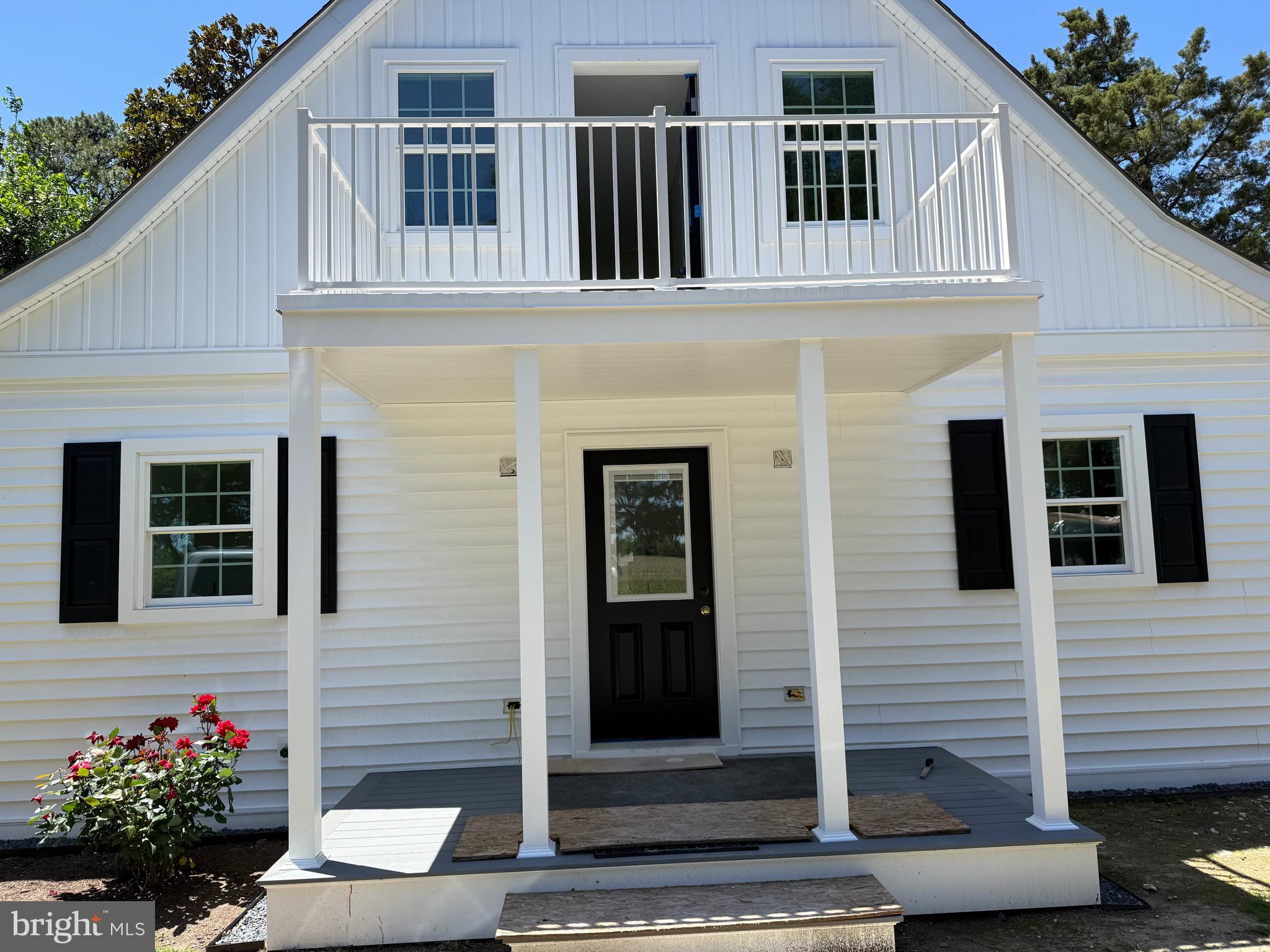 27473 SOUTHSIDE ISLAND CREEK ROAD