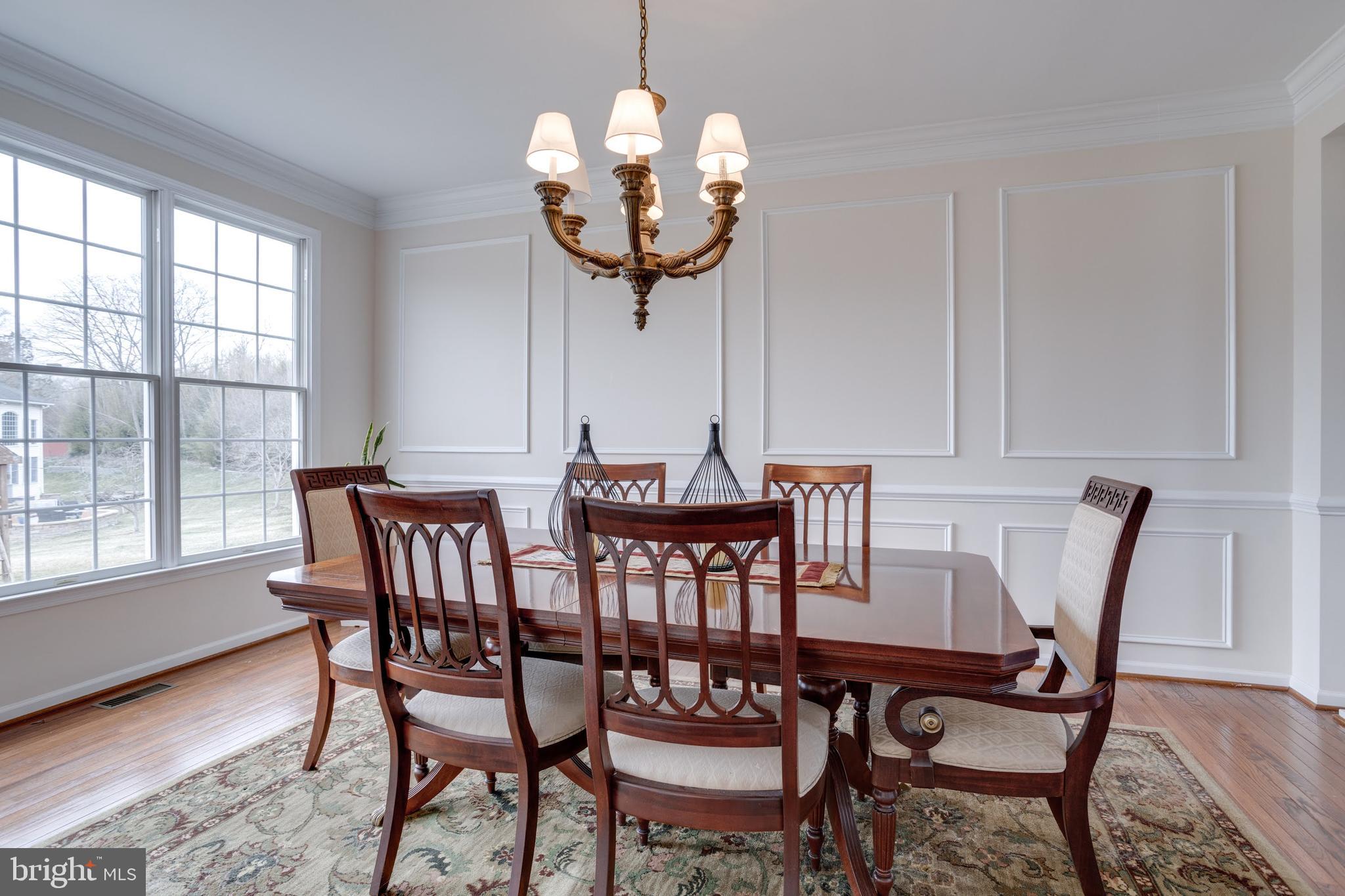 FAIR LAKES CHASE - Residential