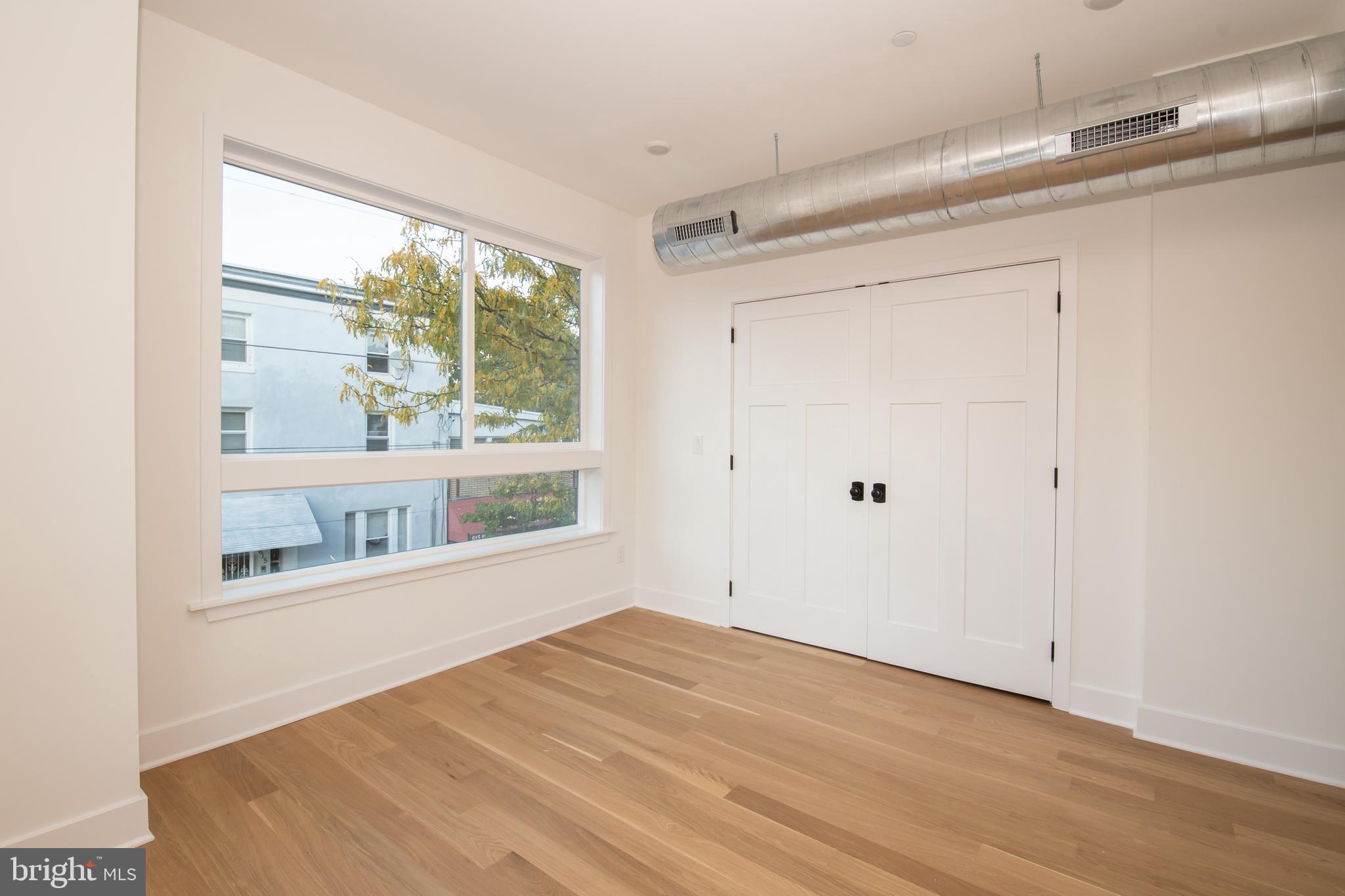 TEMPLE UNIVERSITY - Residential Lease