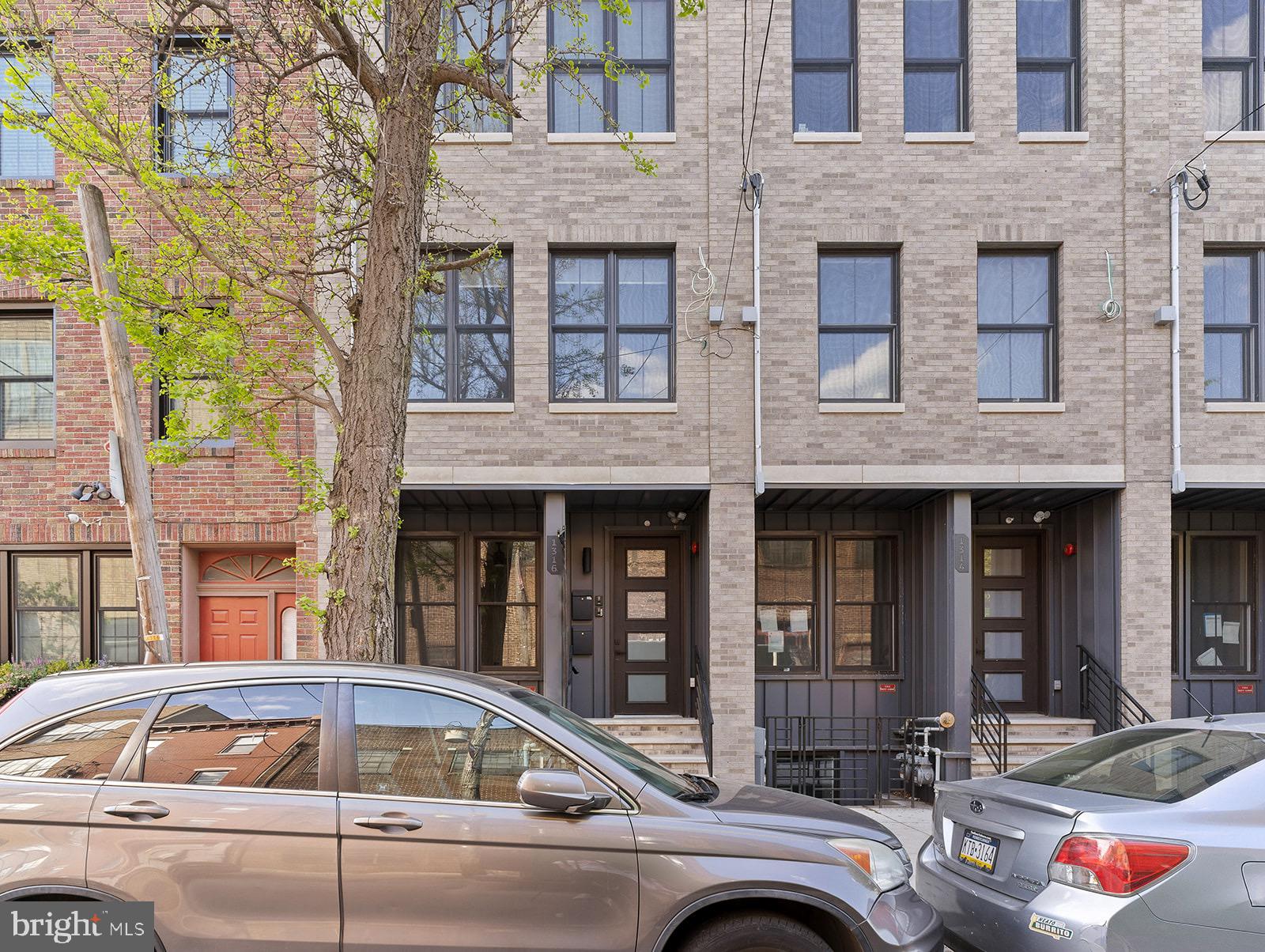 PASSYUNK SQUARE - Residential