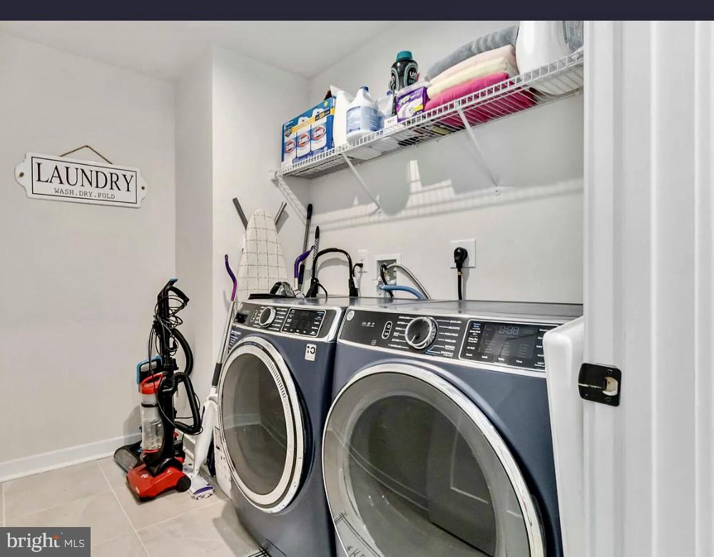 ASHBOURNE MEADOWS - Residential