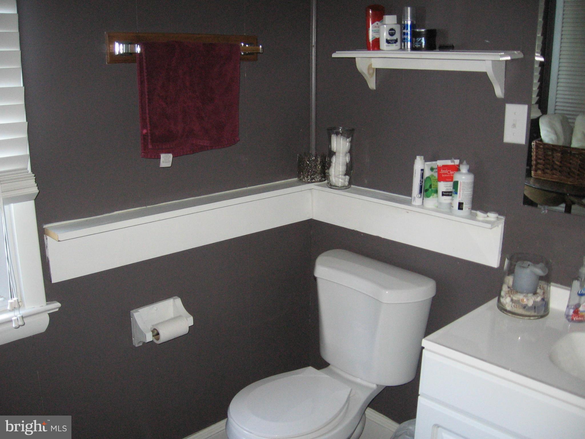 COBB ISLAND - Residential Lease