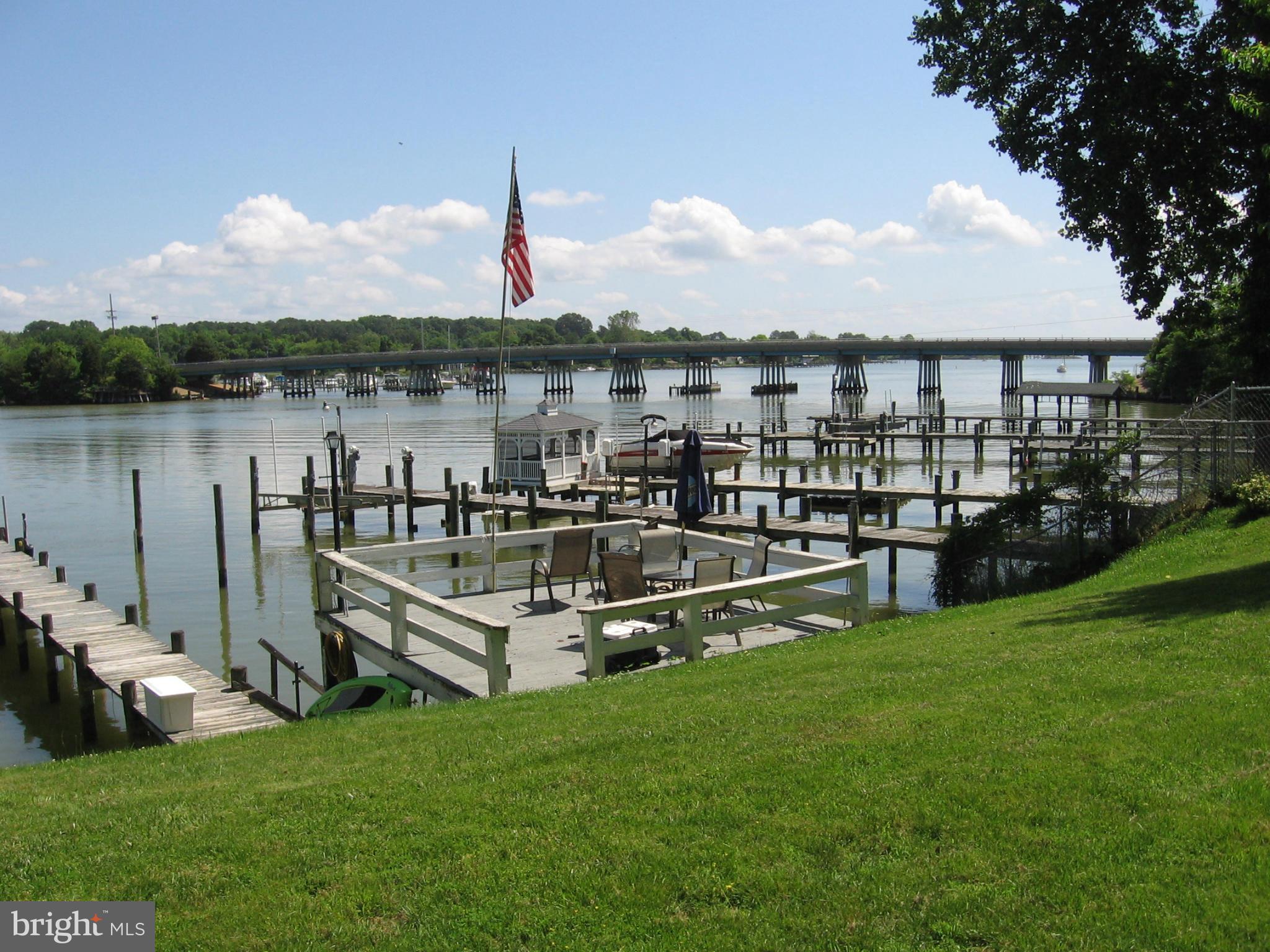 COBB ISLAND - Residential Lease