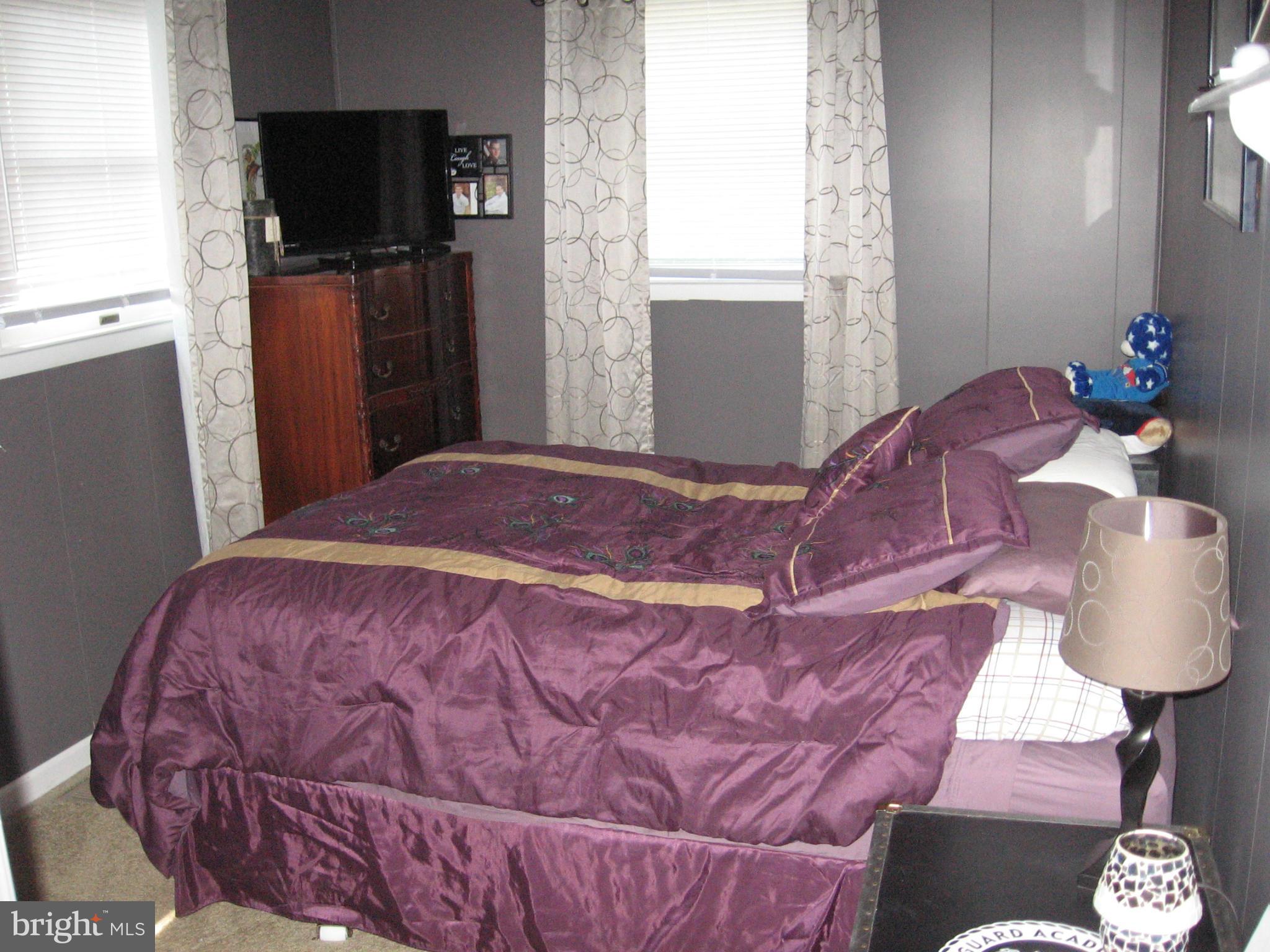 COBB ISLAND - Residential Lease