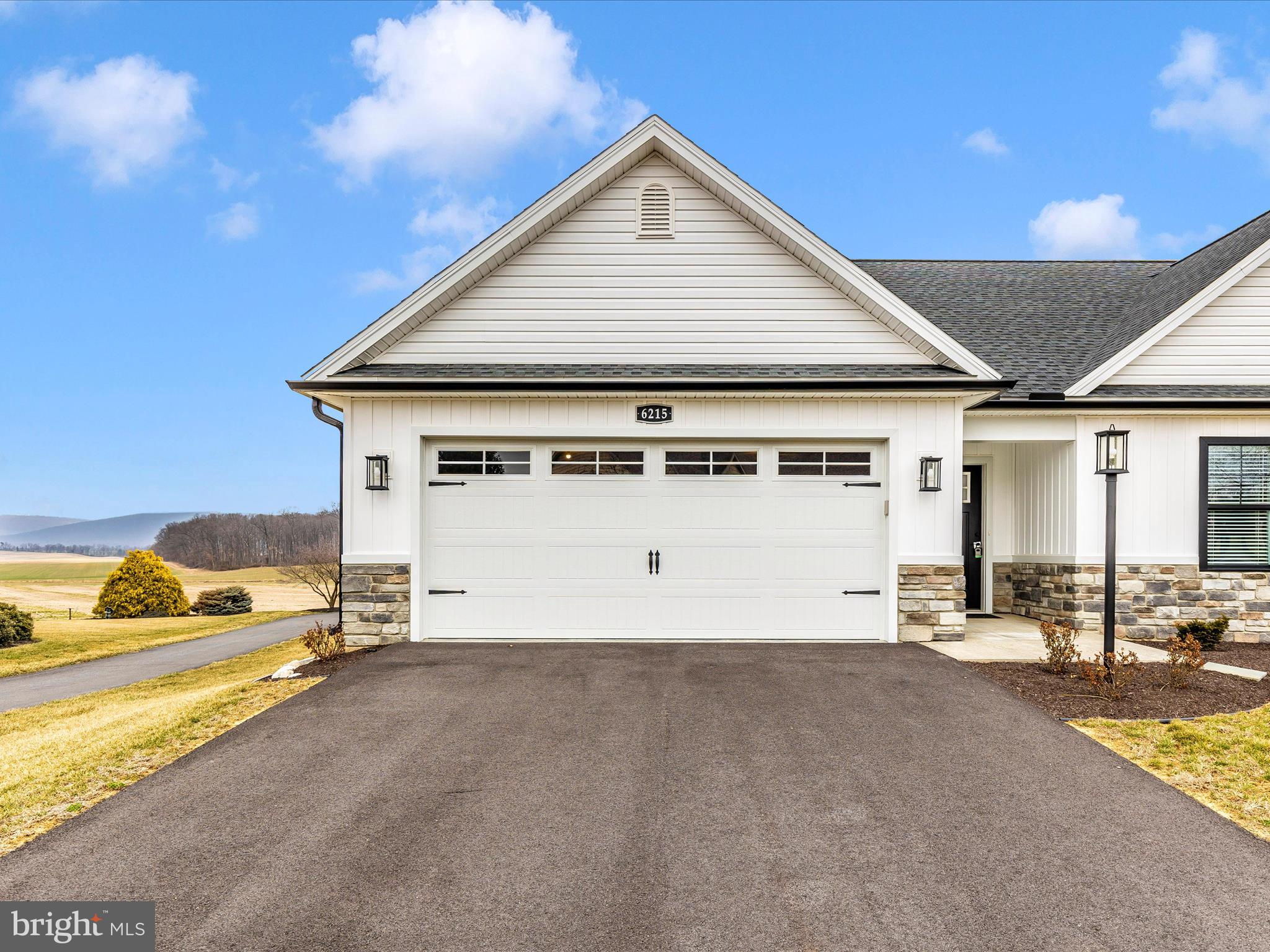 PENN NATIONAL GOLF COURSE COMMUNITY - Residential