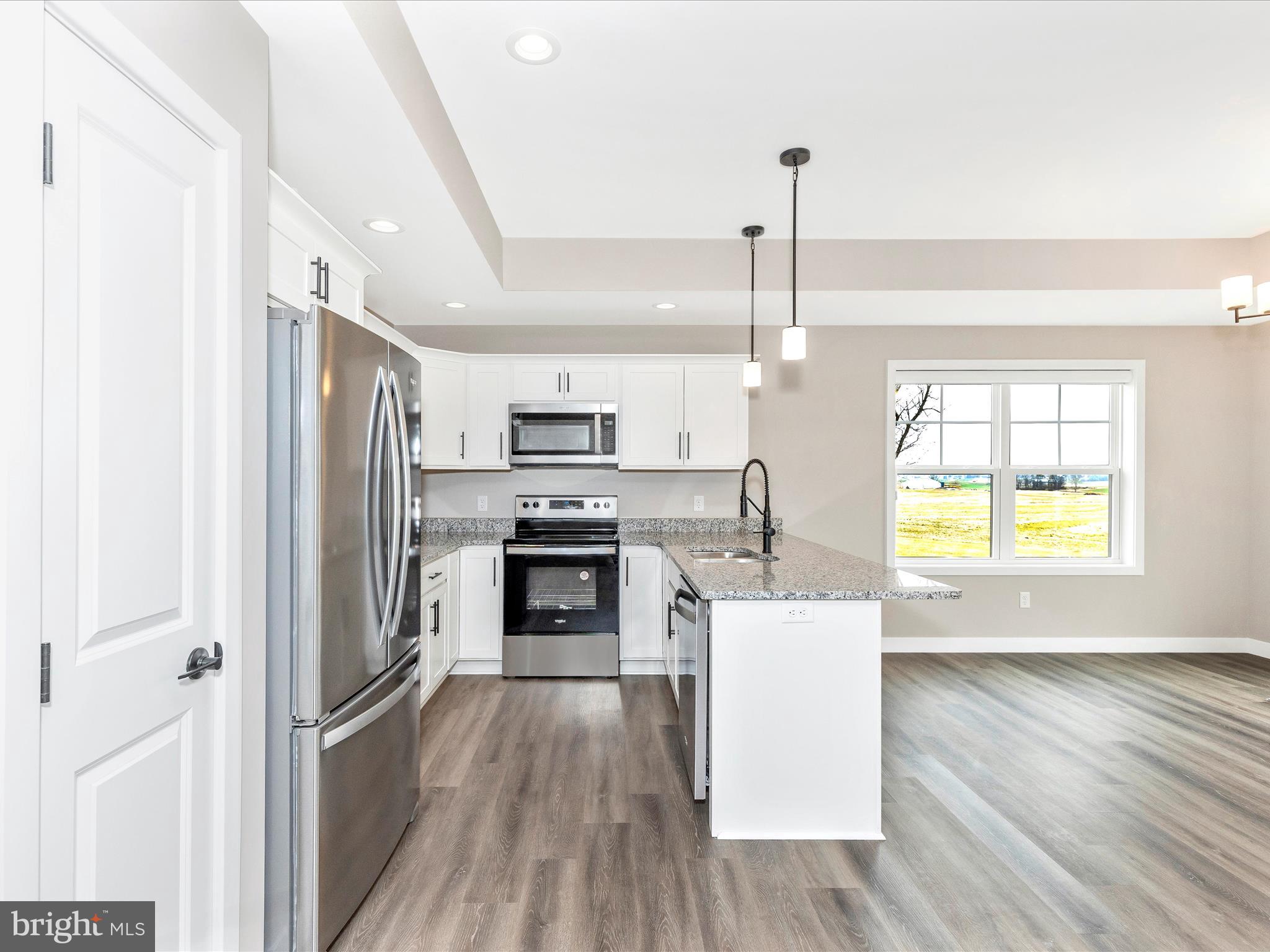 PENN NATIONAL GOLF COURSE COMMUNITY - Residential