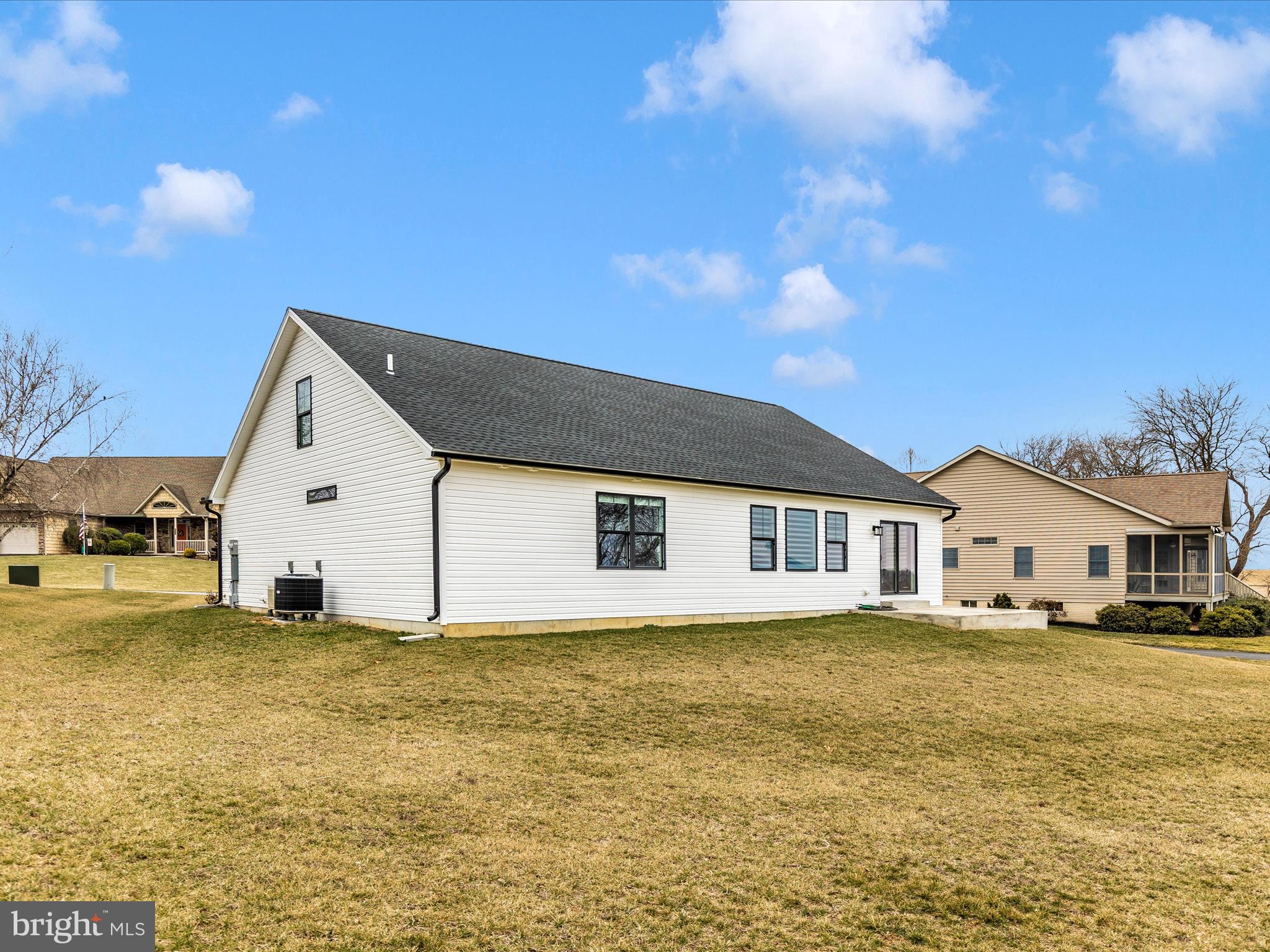 PENN NATIONAL GOLF COURSE COMMUNITY - Residential