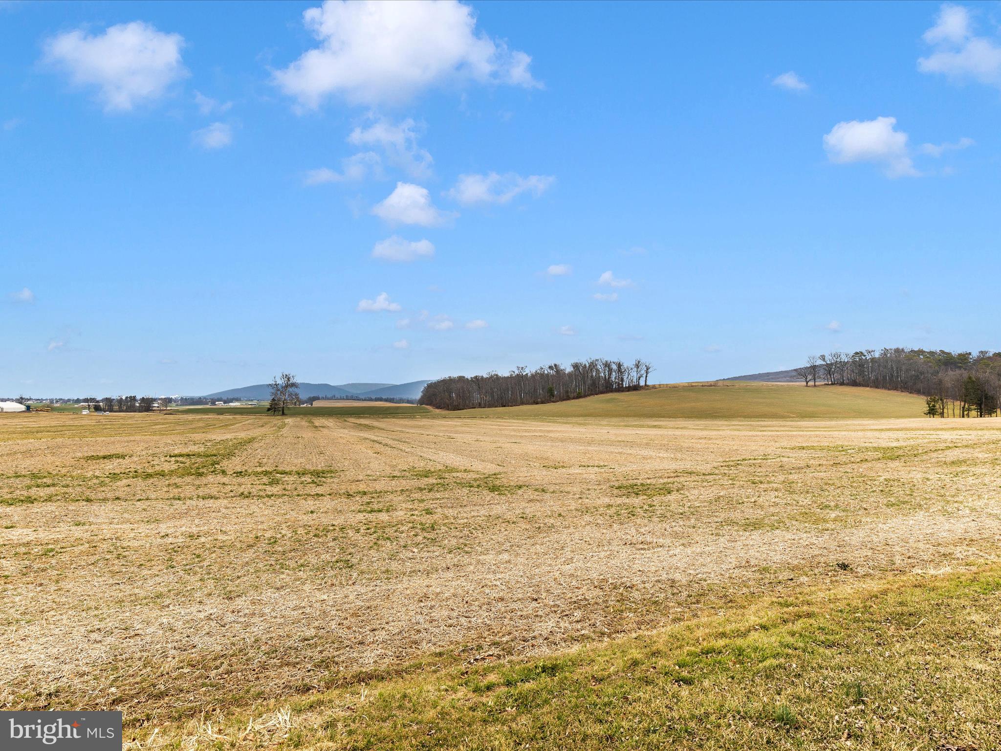 PENN NATIONAL GOLF COURSE COMMUNITY - Residential