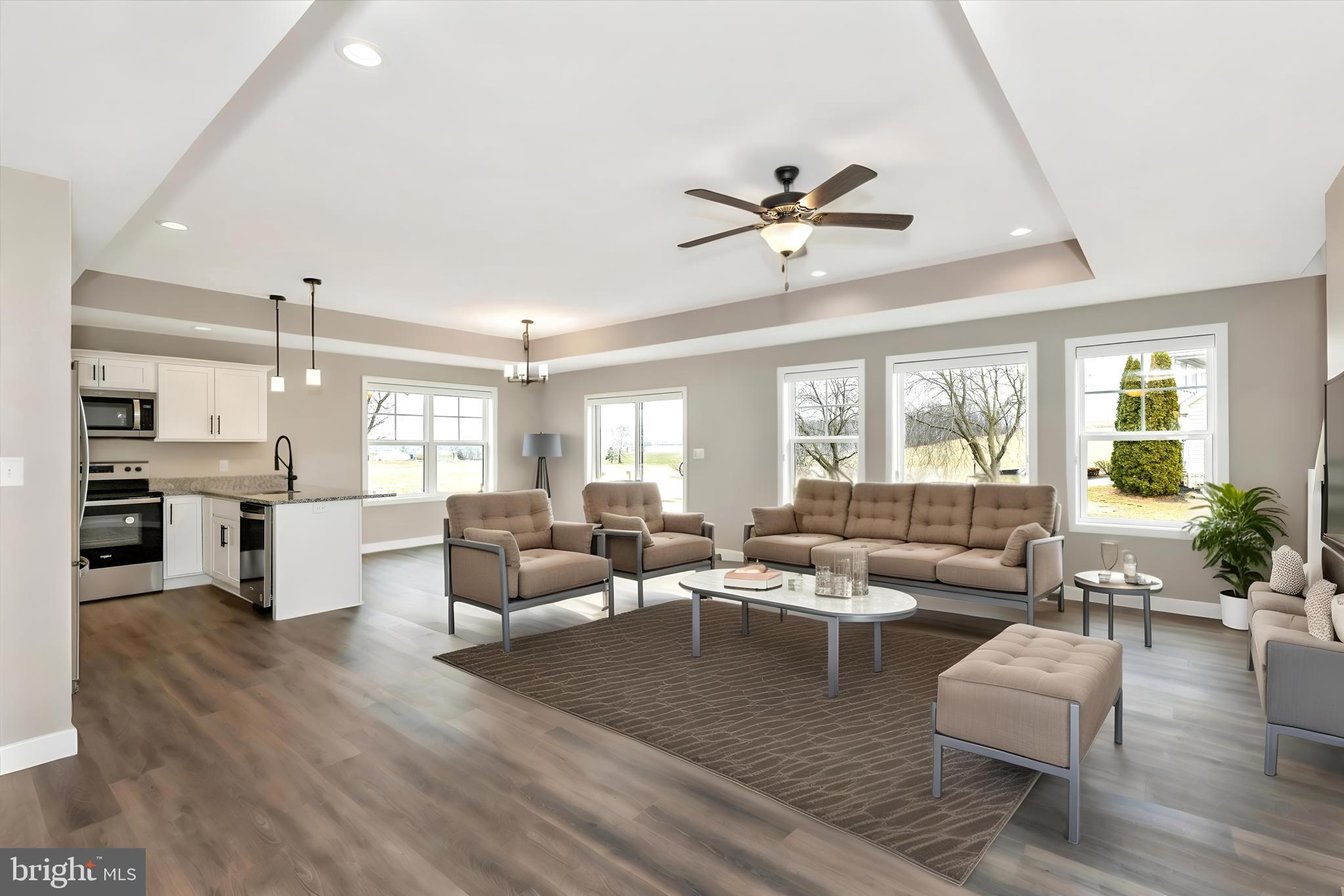 PENN NATIONAL GOLF COURSE COMMUNITY - Residential