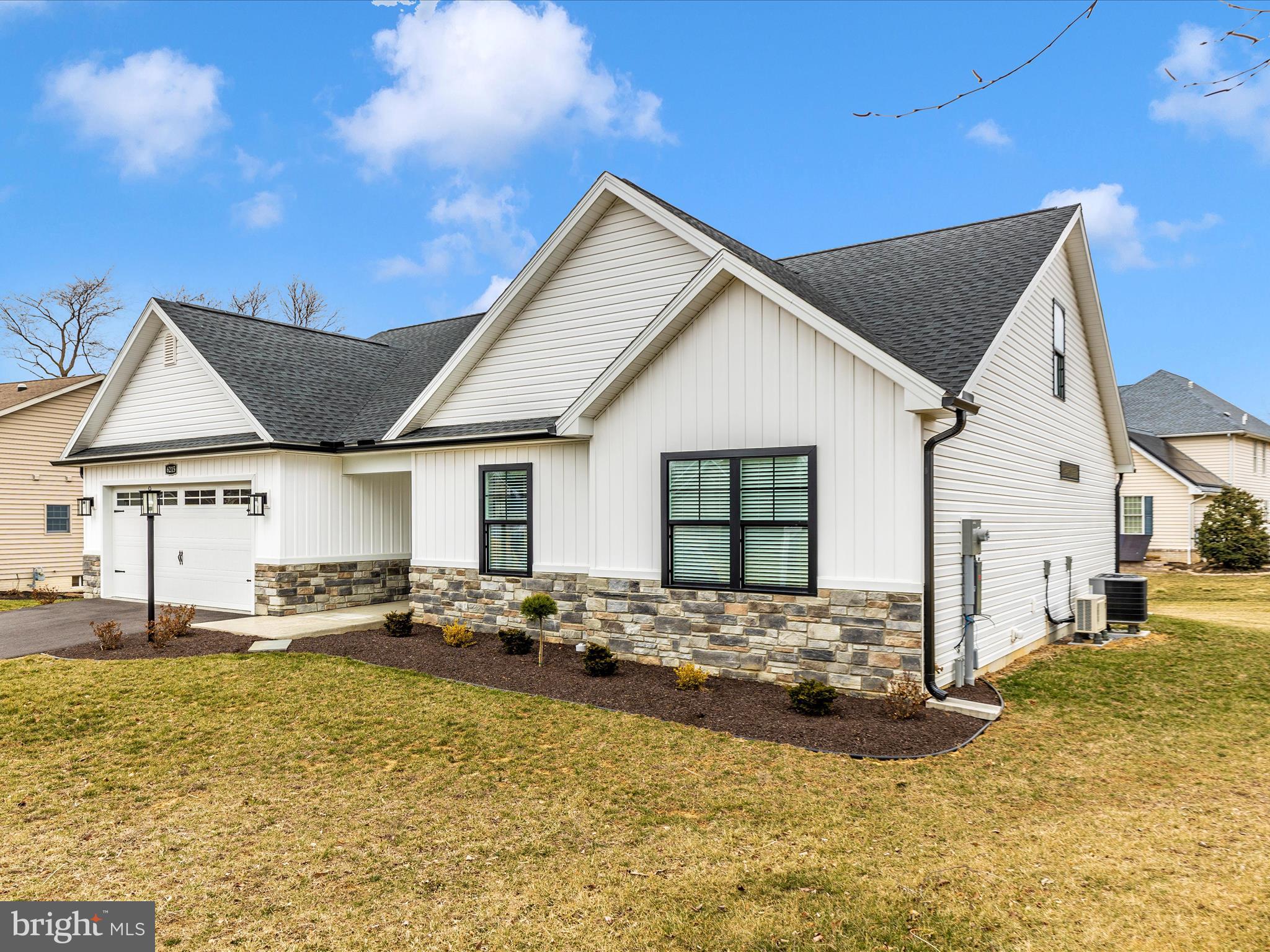 PENN NATIONAL GOLF COURSE COMMUNITY - Residential