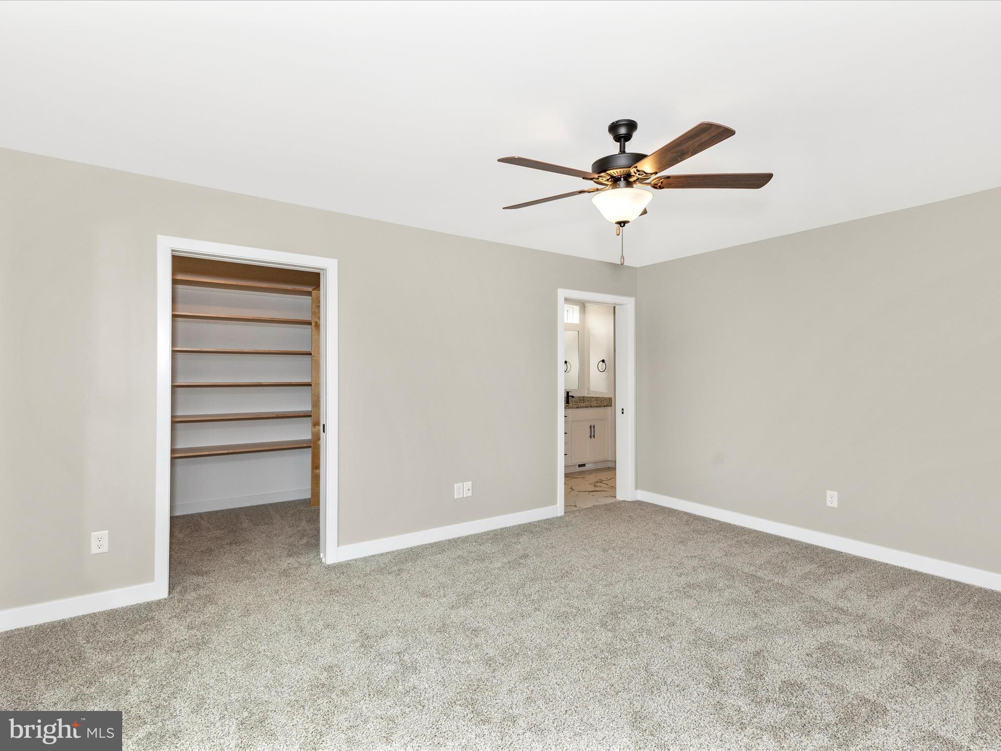 PENN NATIONAL GOLF COURSE COMMUNITY - Residential