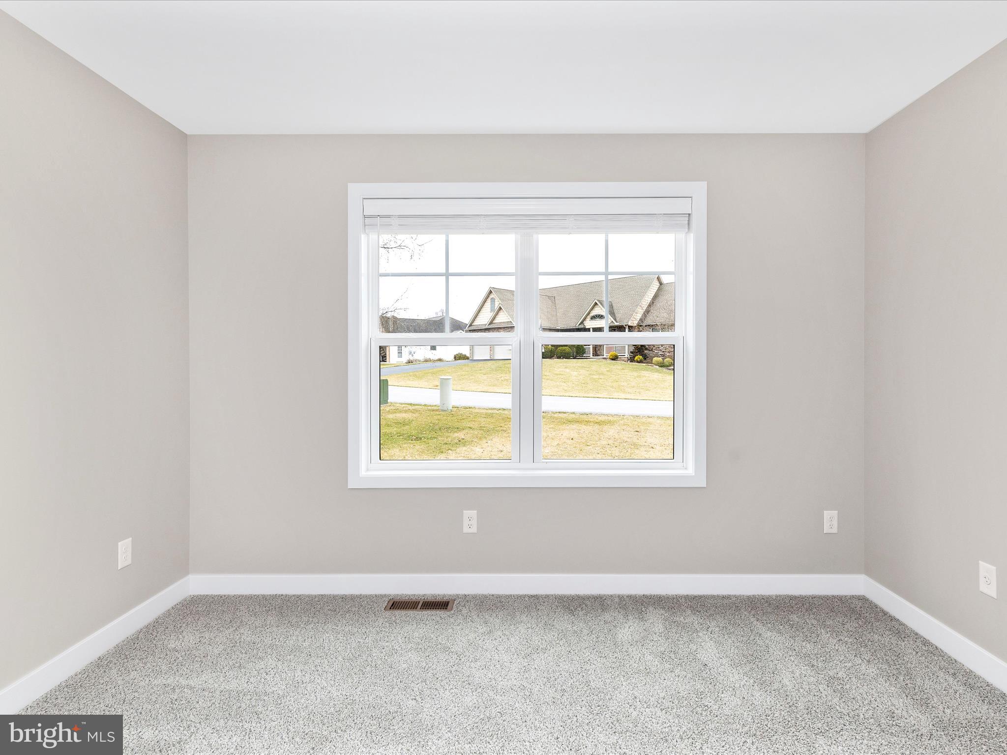 PENN NATIONAL GOLF COURSE COMMUNITY - Residential