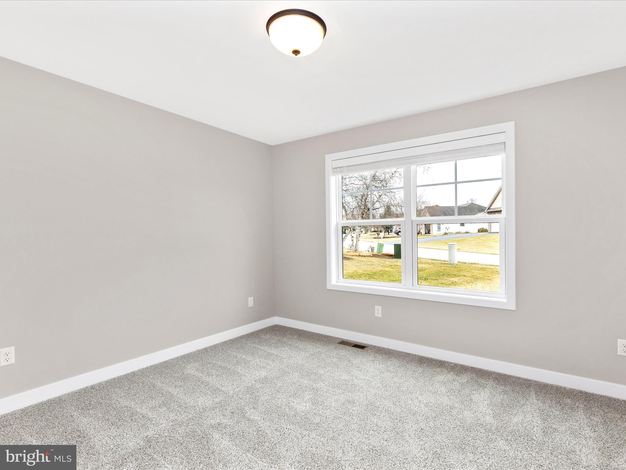 PENN NATIONAL GOLF COURSE COMMUNITY - Residential