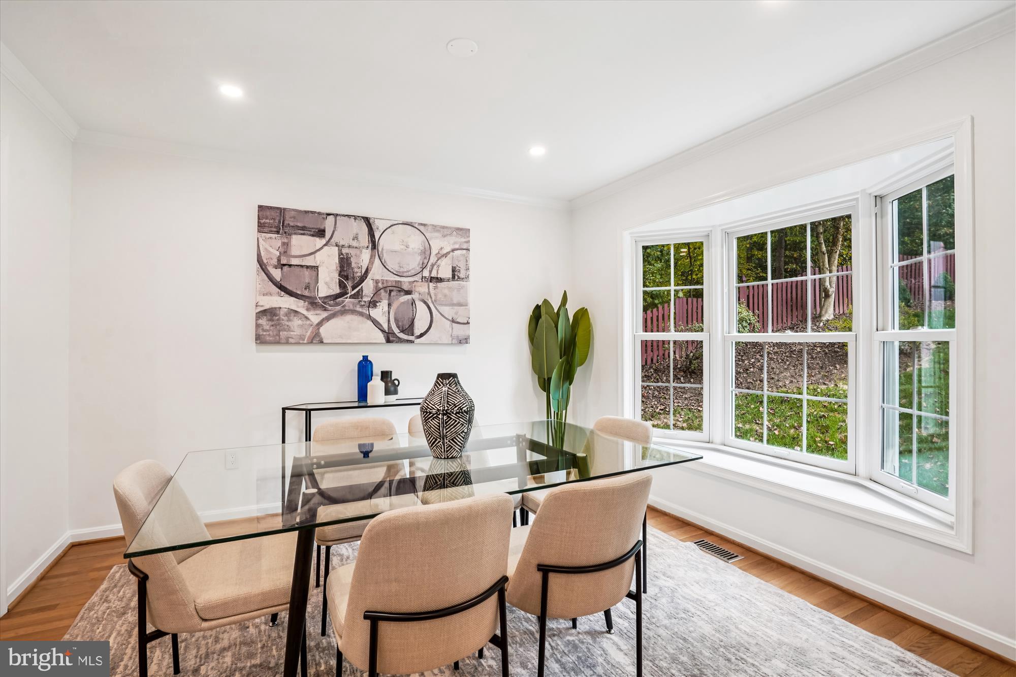 VALEWOOD MANOR - Residential