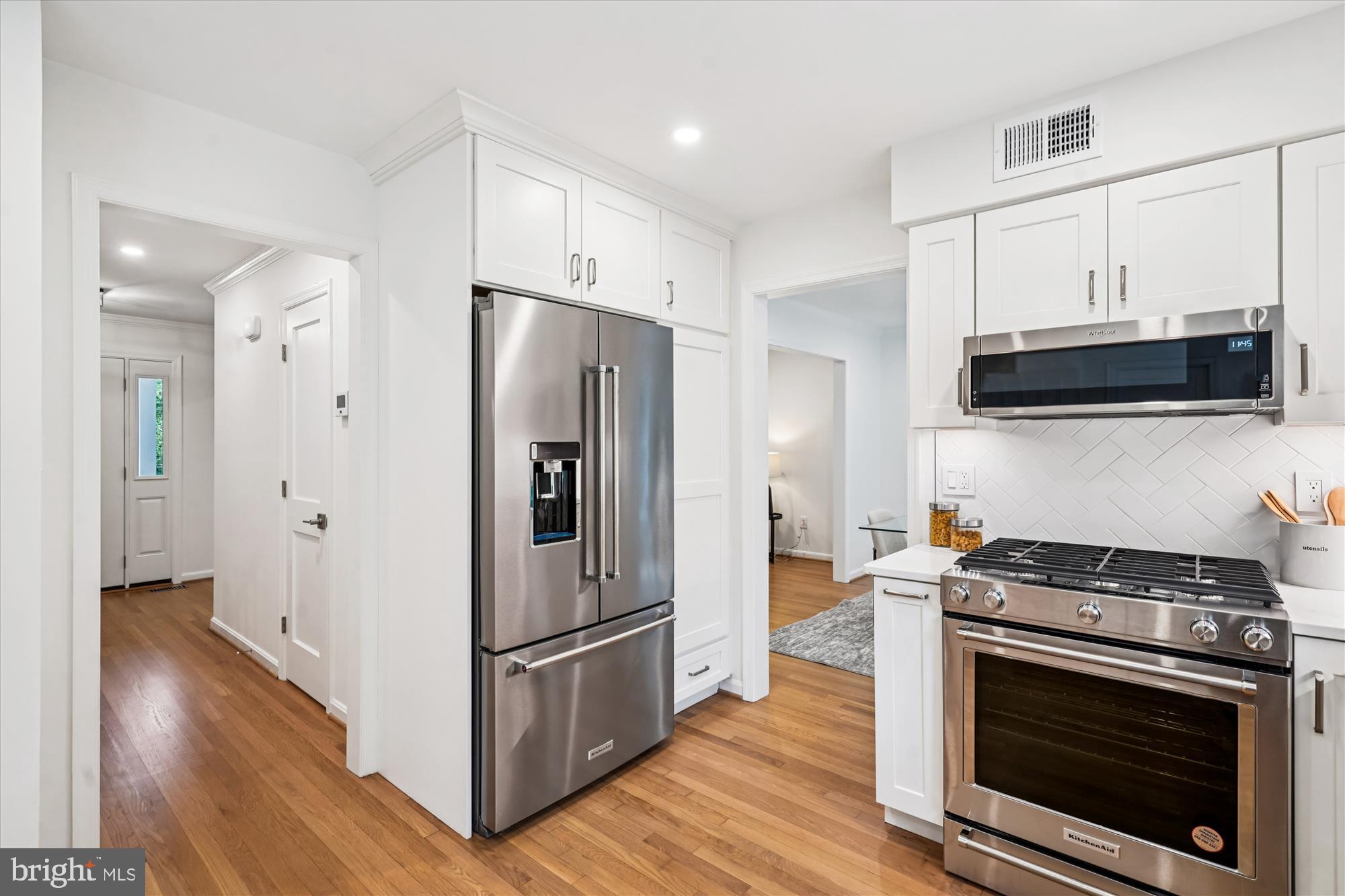 VALEWOOD MANOR - Residential