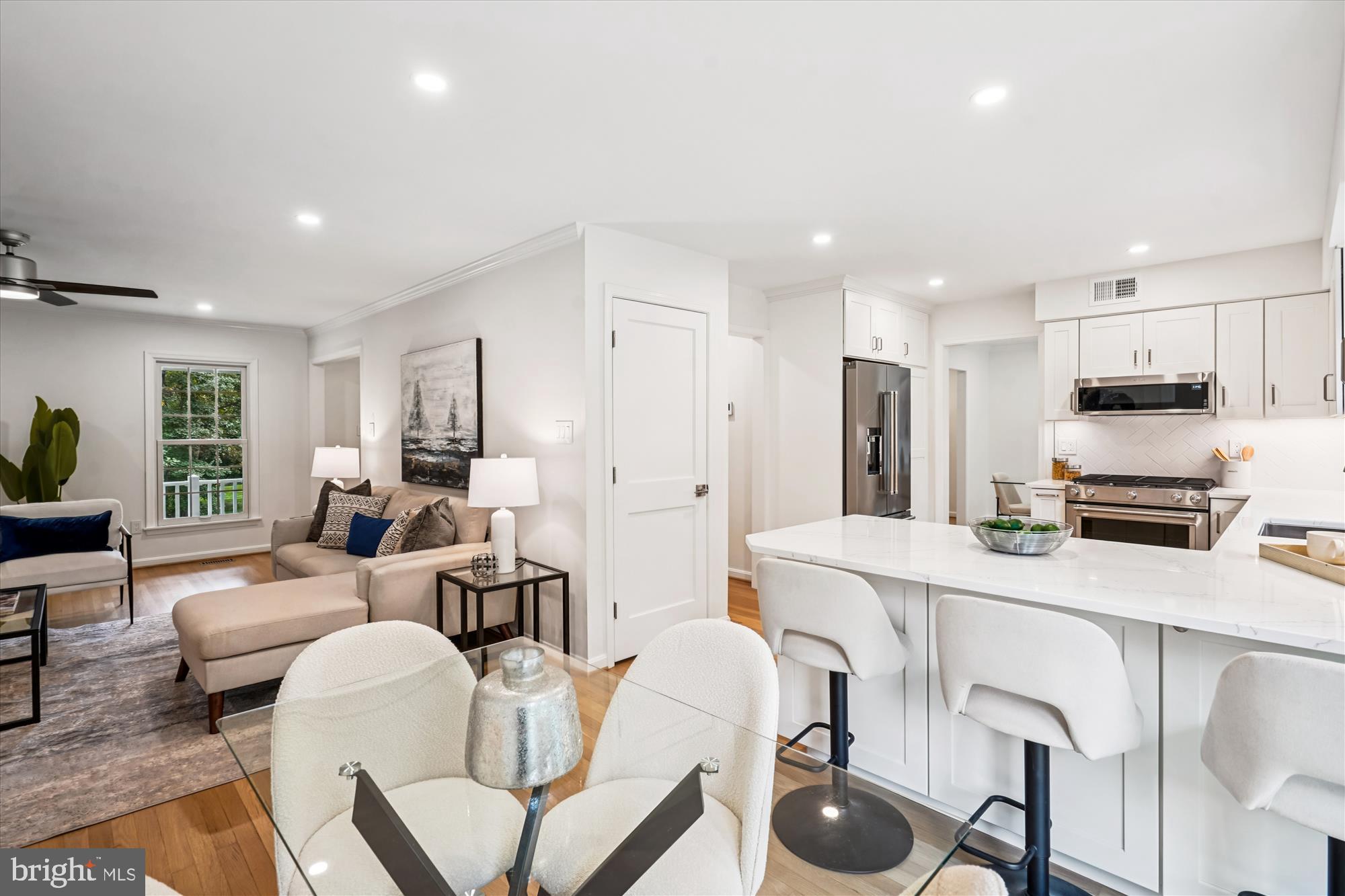 VALEWOOD MANOR - Residential