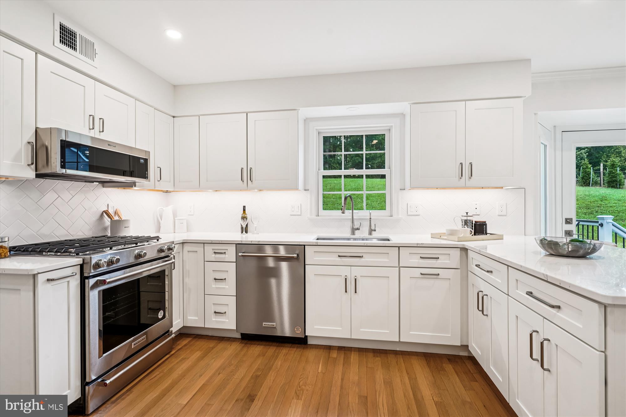 VALEWOOD MANOR - Residential