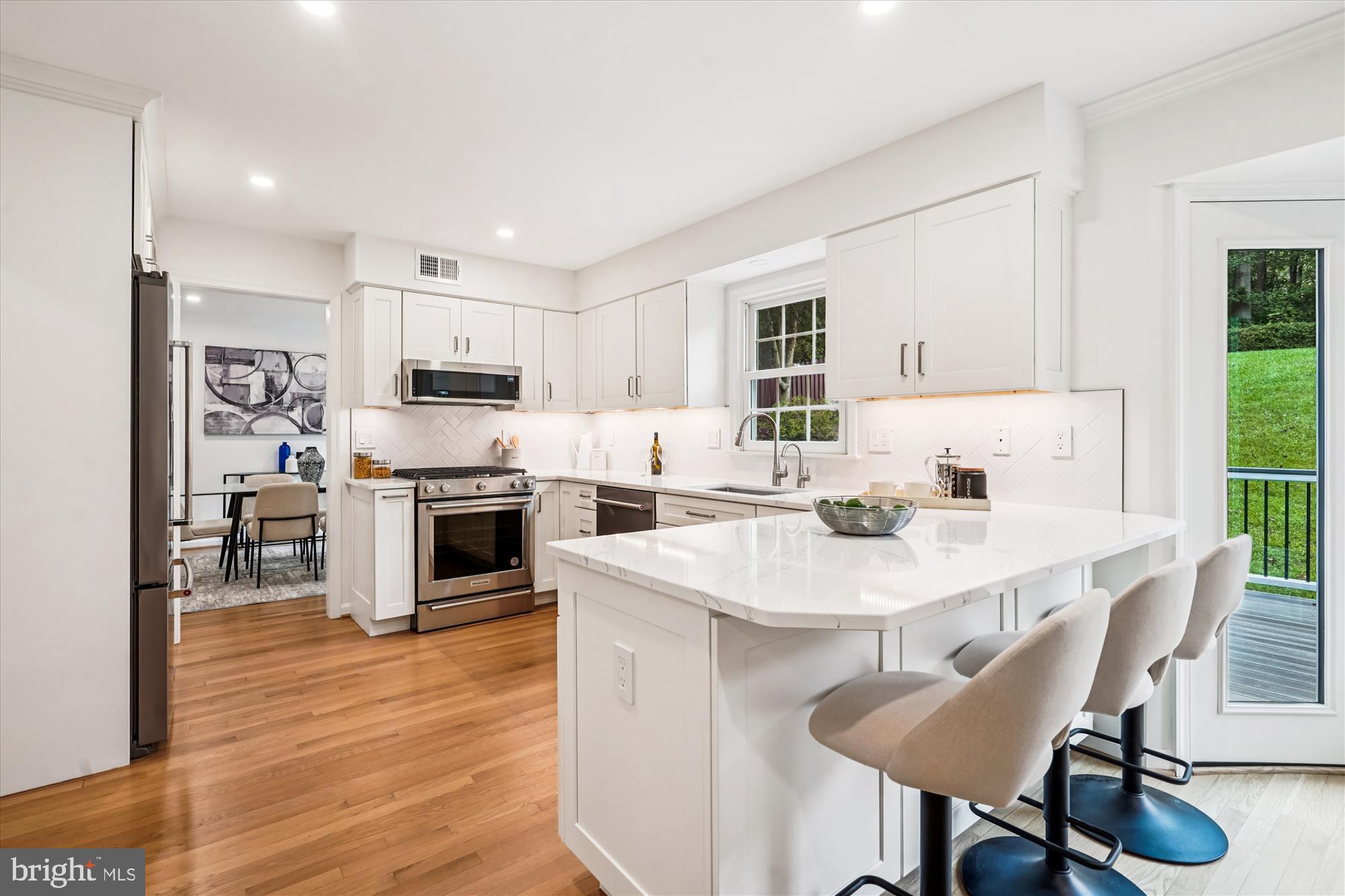 VALEWOOD MANOR - Residential