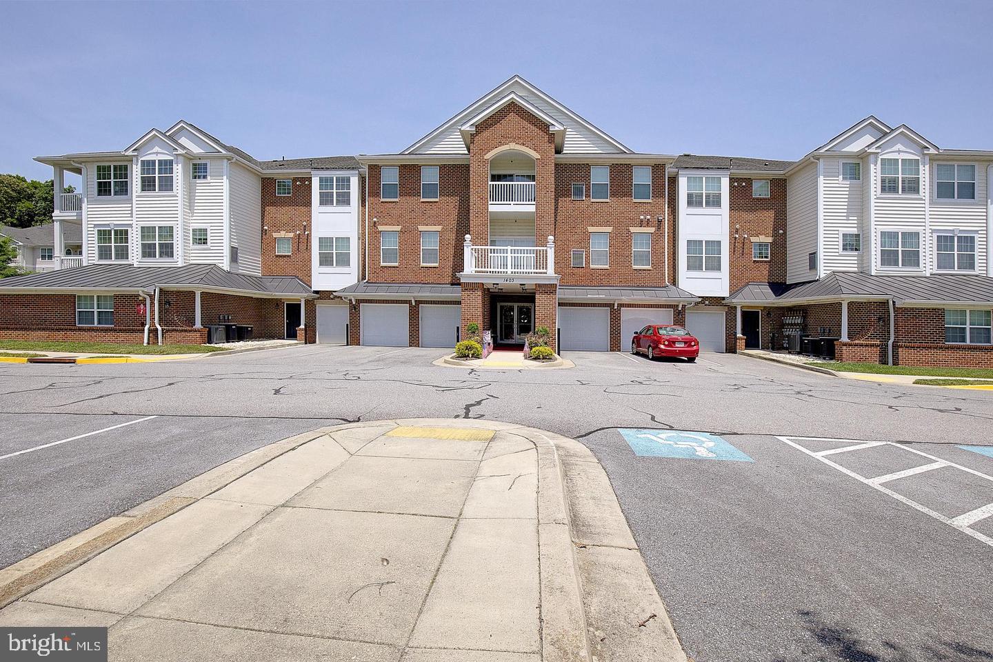 1403 WIGEON WAY 302