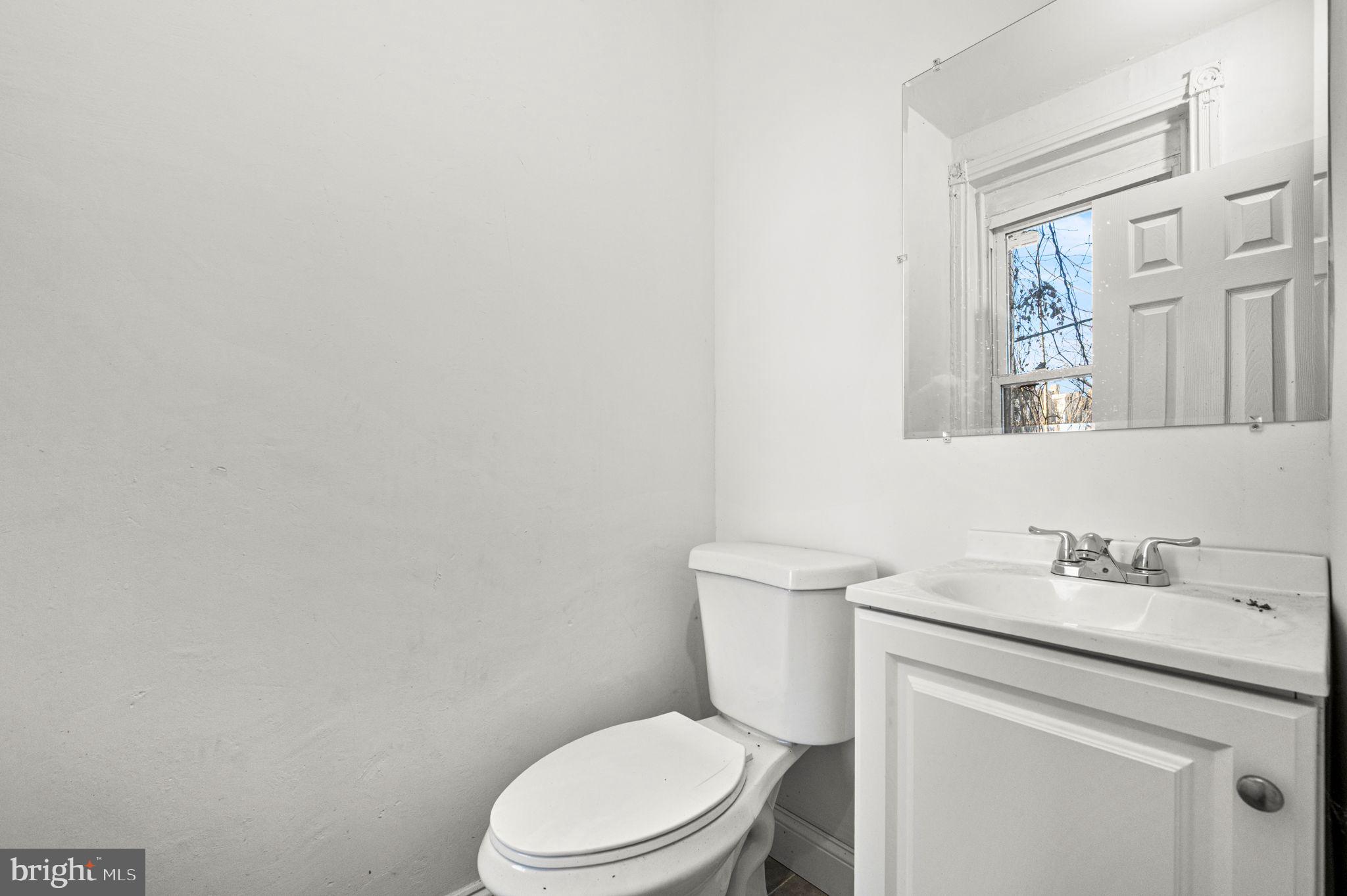 SQUIRREL HILL - Residential