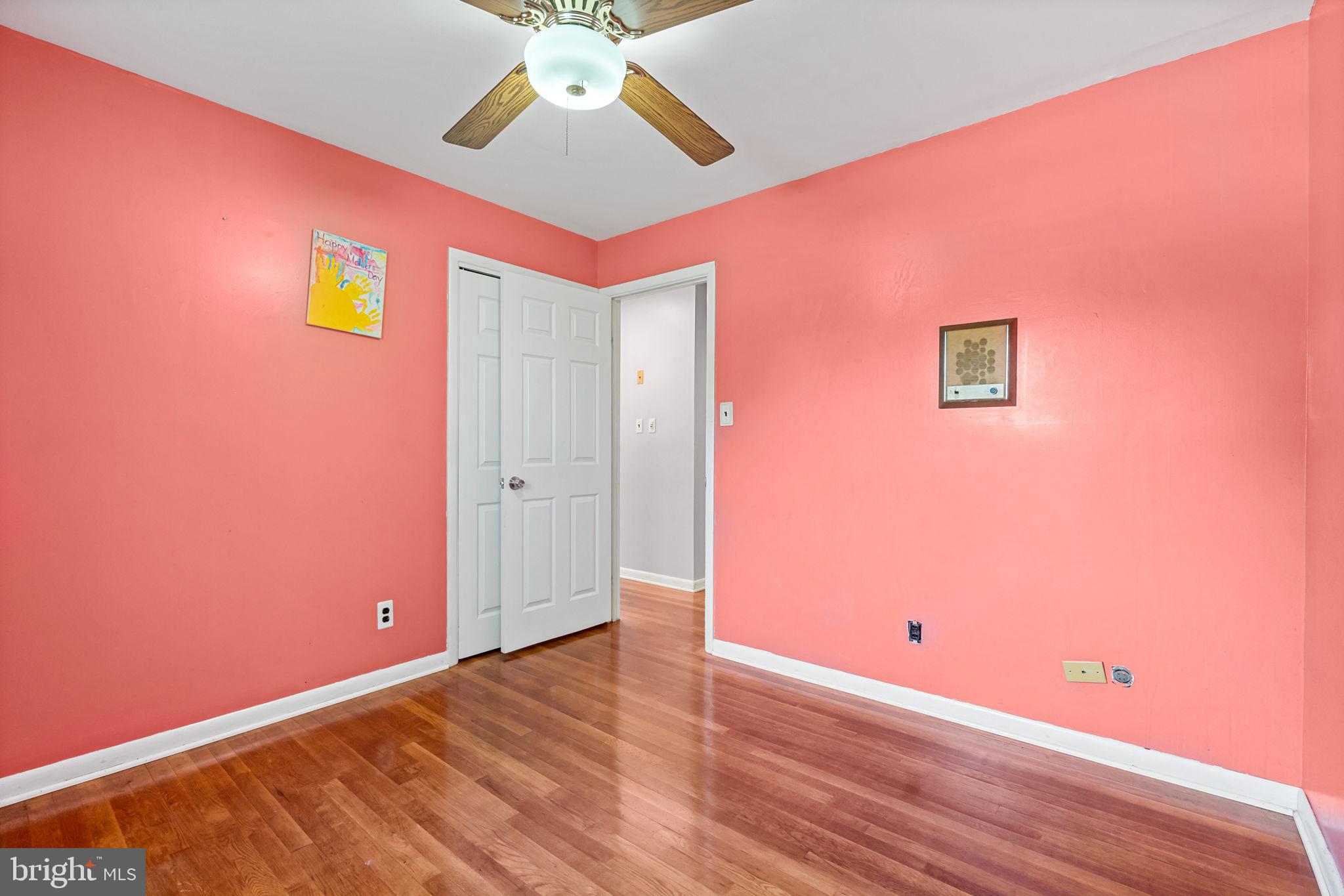 HOLLY HILL MANOR - Residential