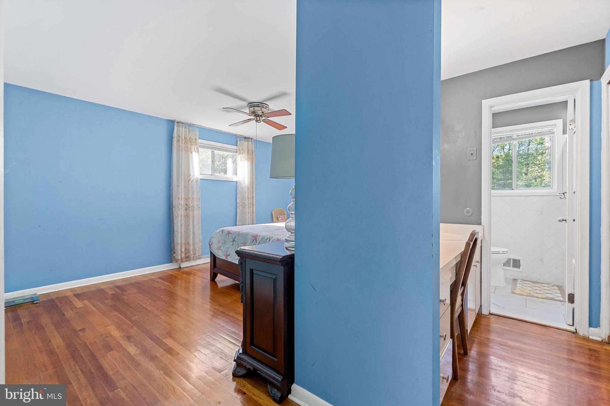 HOLLY HILL MANOR - Residential