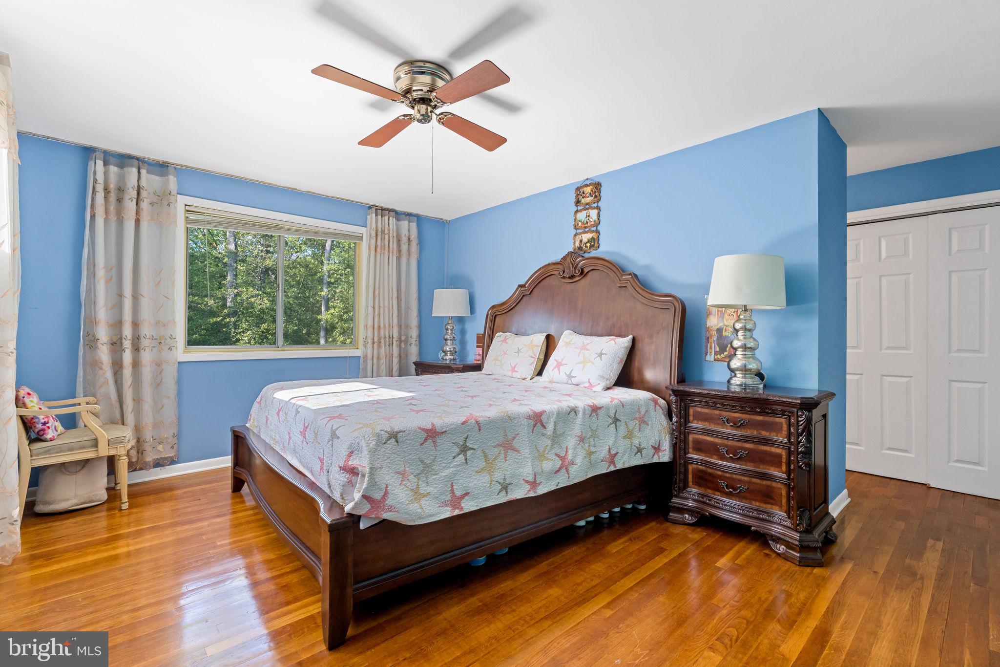 HOLLY HILL MANOR - Residential