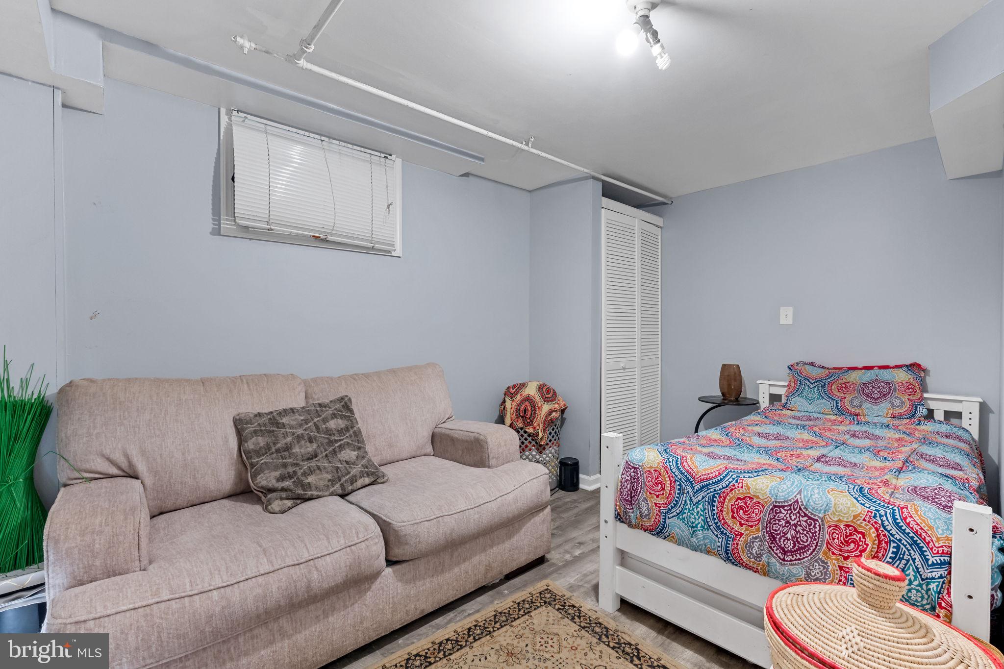 HOLLY HILL MANOR - Residential