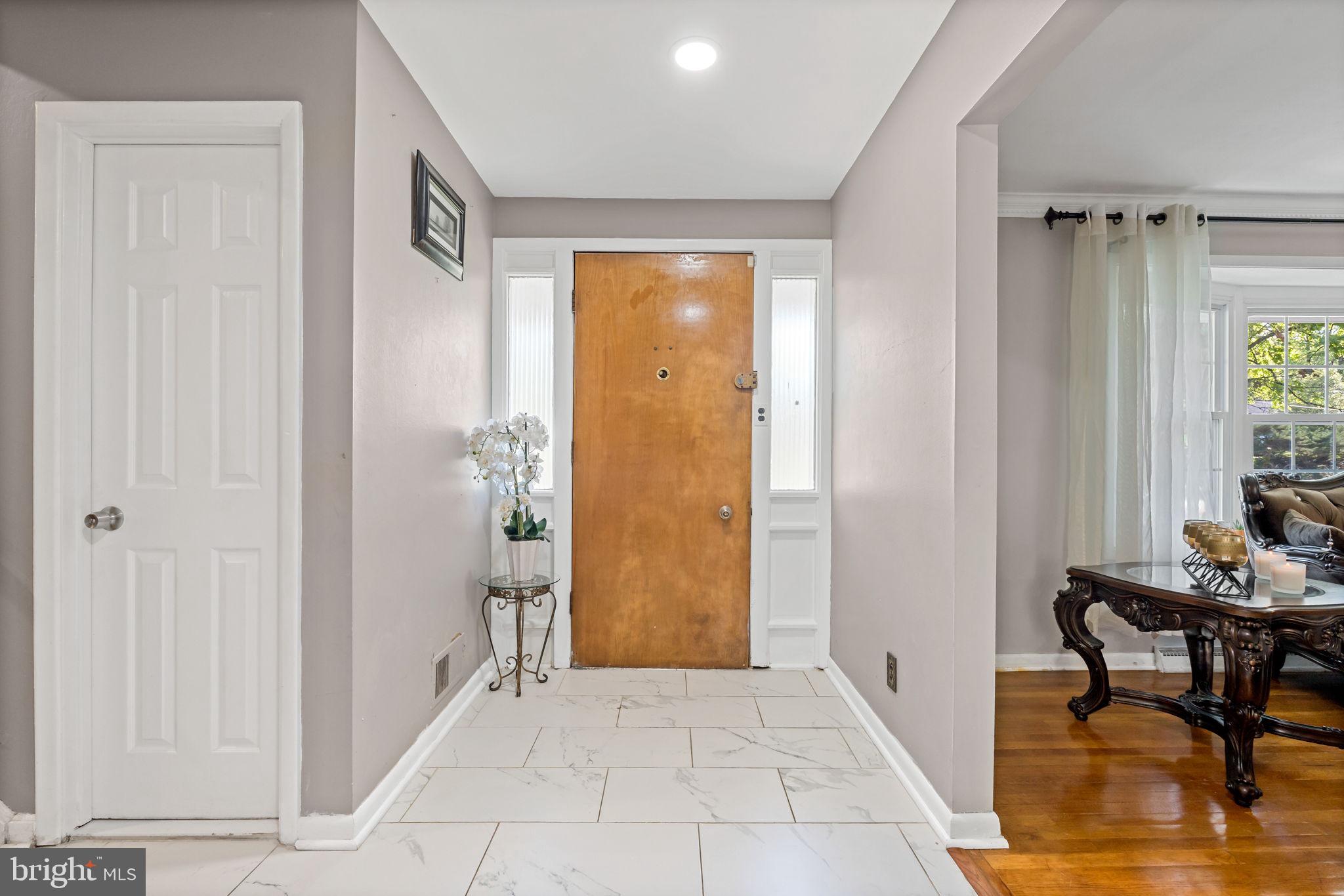 HOLLY HILL MANOR - Residential