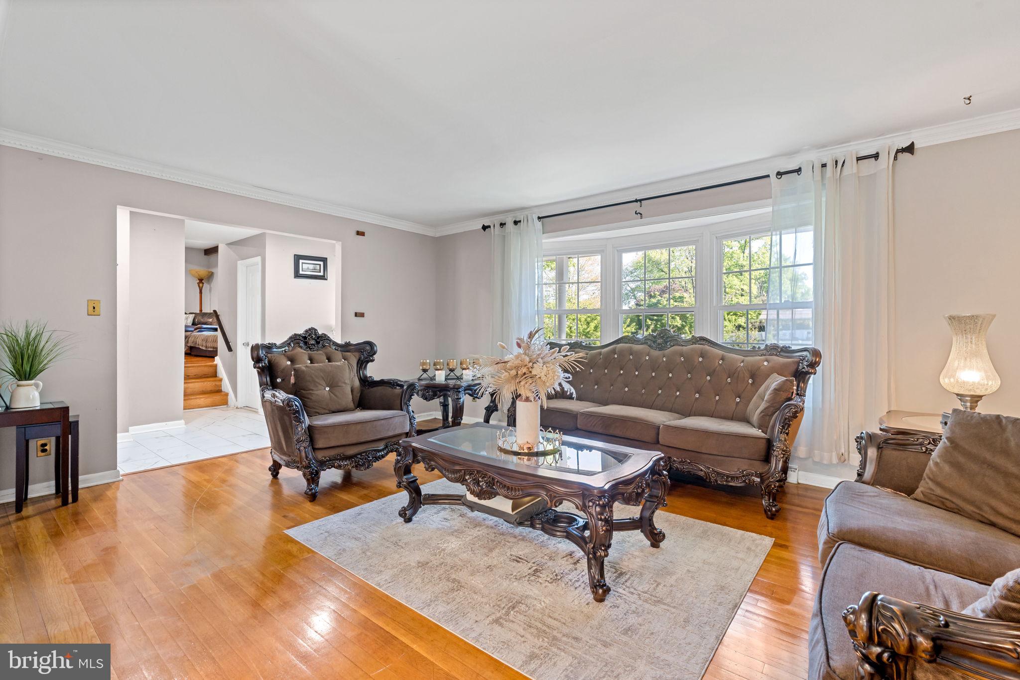 HOLLY HILL MANOR - Residential