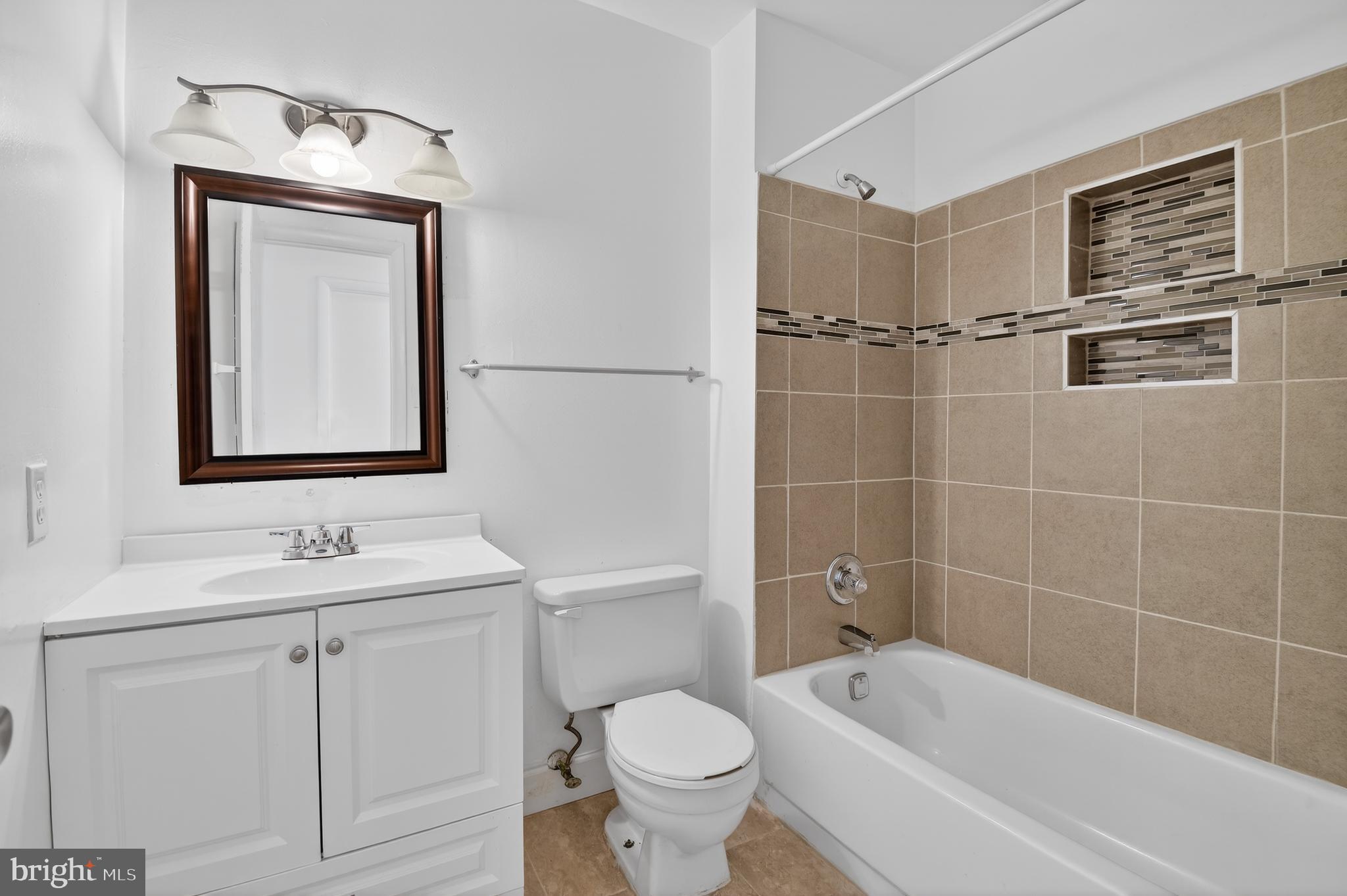 GERMANTOWN PARK - Residential