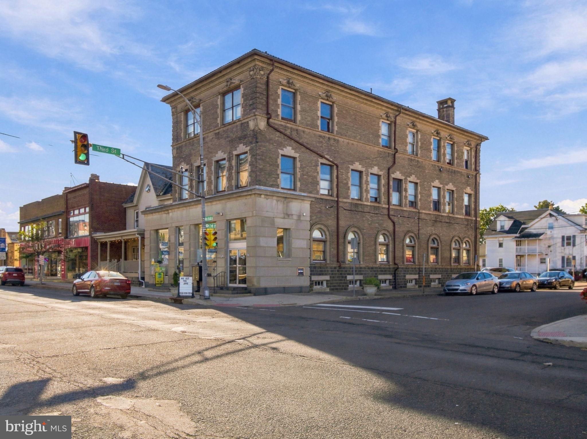 242-248 W BROAD STREET
