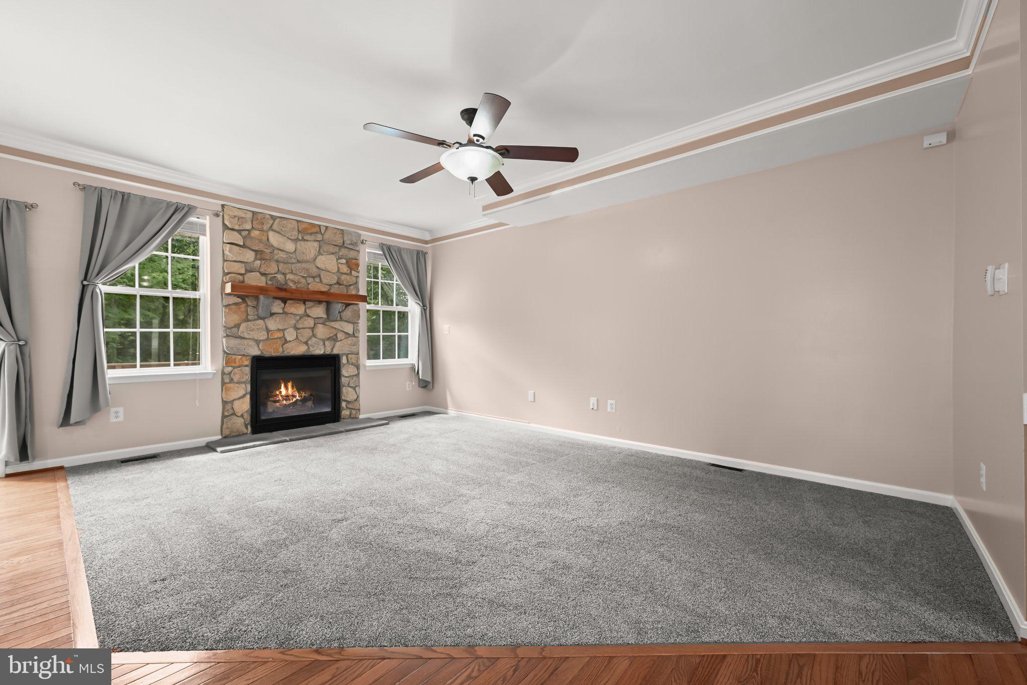 8025 FLORA LANE