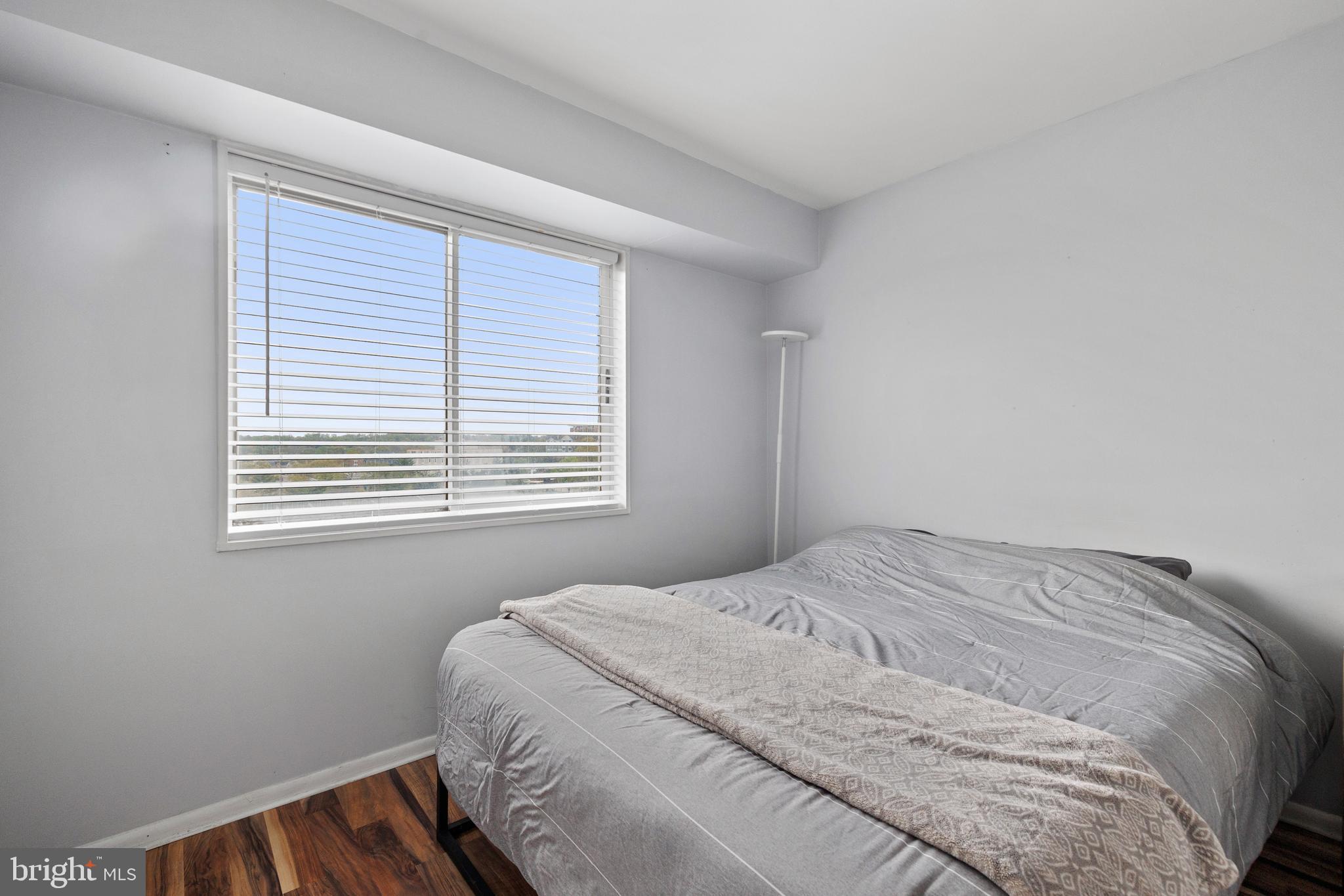 PAVILION ON THE PARK - Residential