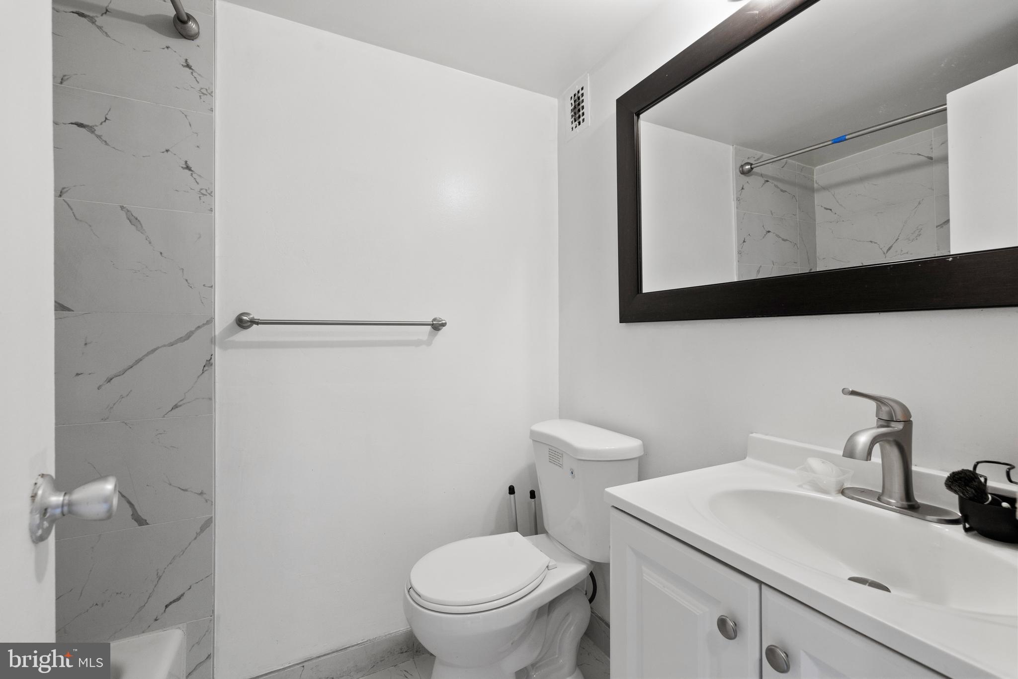 PAVILION ON THE PARK - Residential