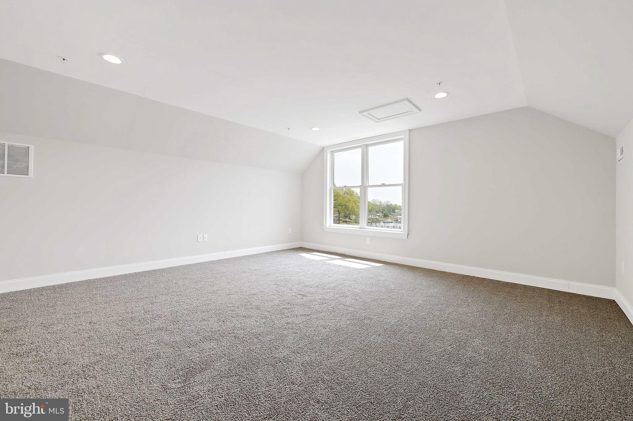 DUNDALK - Residential
