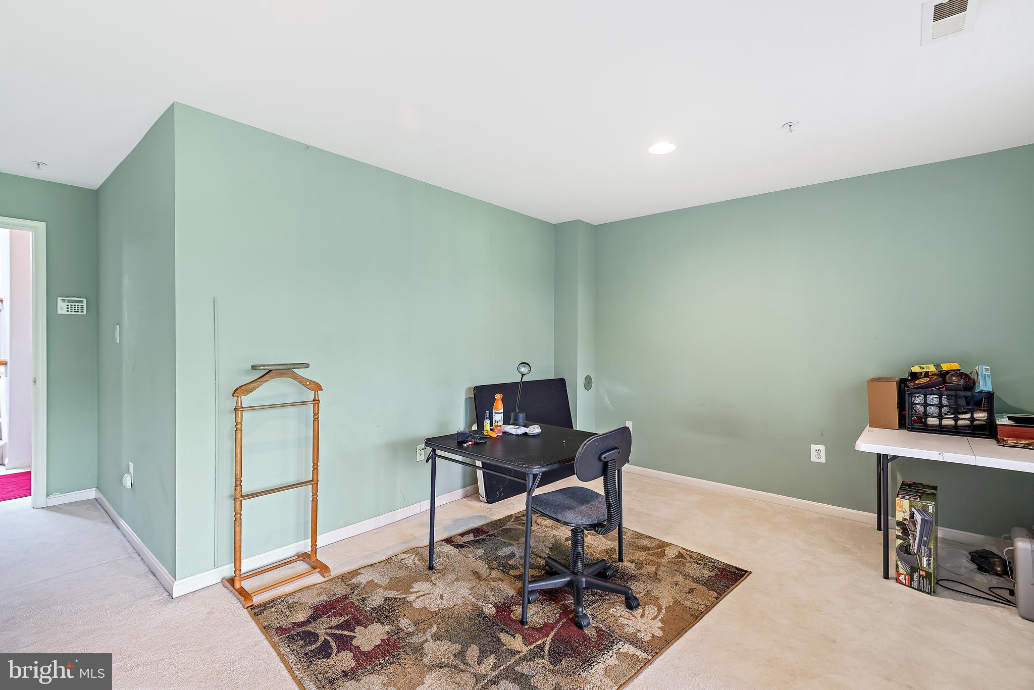 NORTH CROSSING - Residential