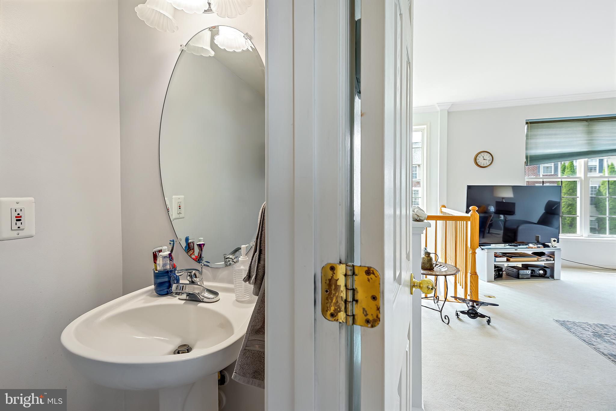 NORTH CROSSING - Residential