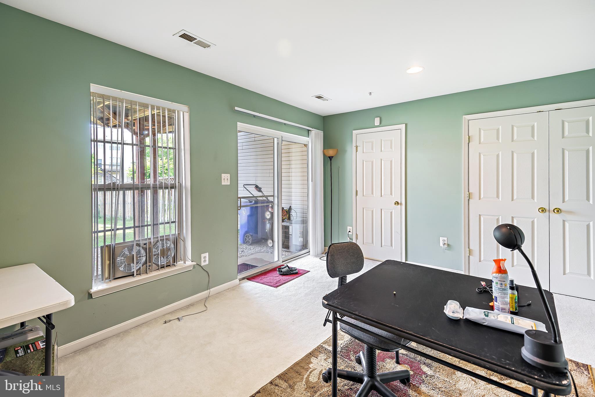 NORTH CROSSING - Residential