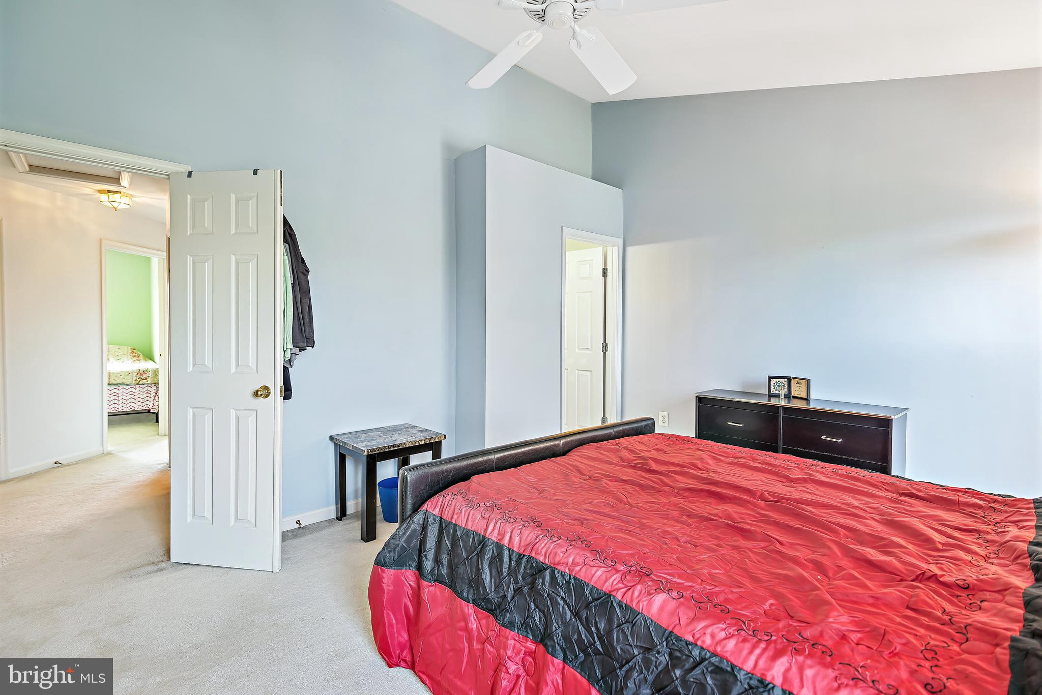 NORTH CROSSING - Residential