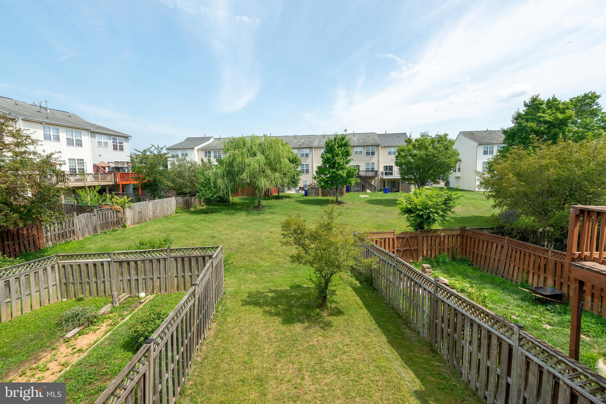 NORTH CROSSING - Residential