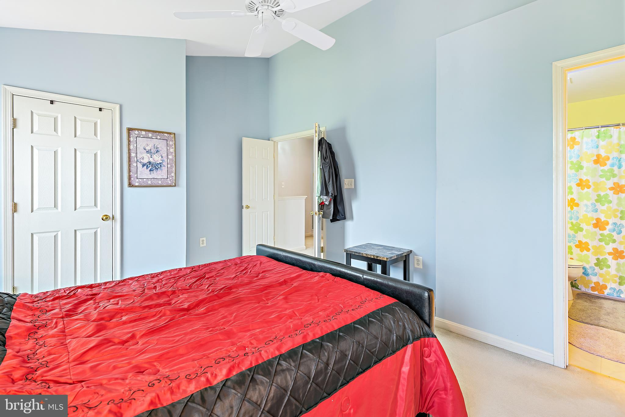 NORTH CROSSING - Residential