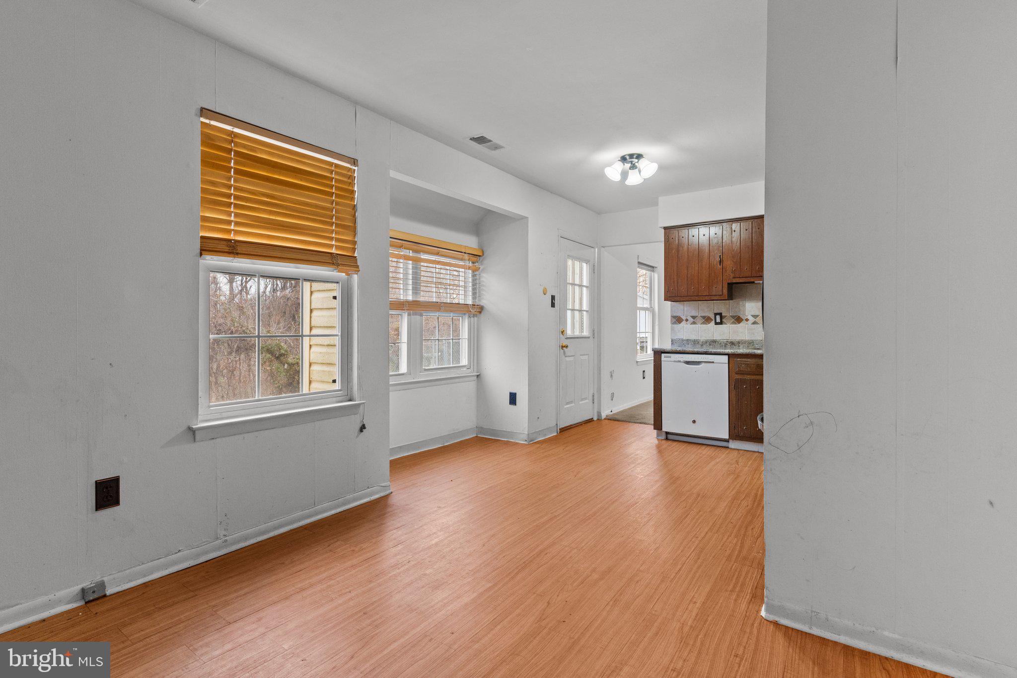 NESHAMINY VALLEY - Residential
