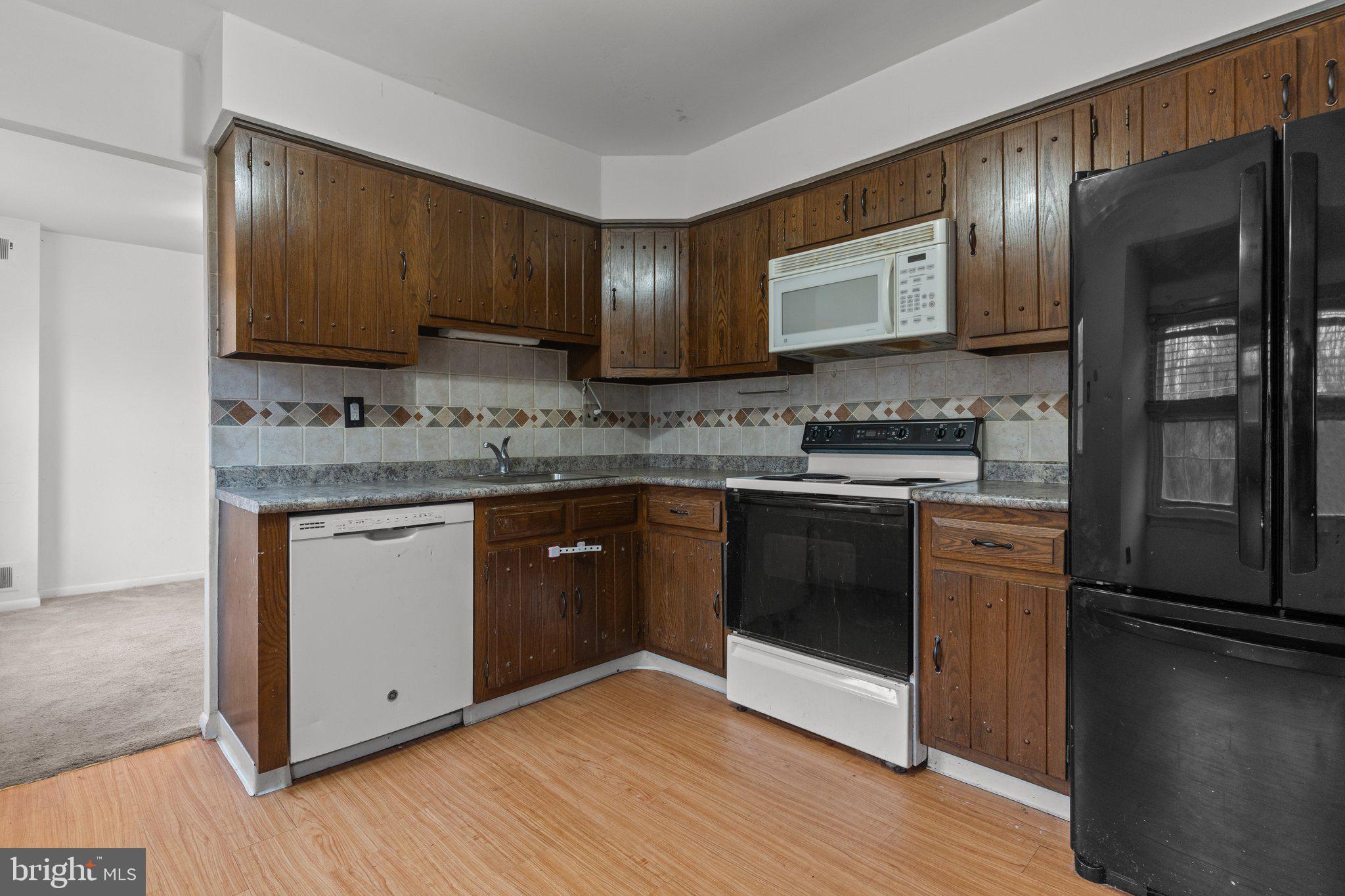 NESHAMINY VALLEY - Residential
