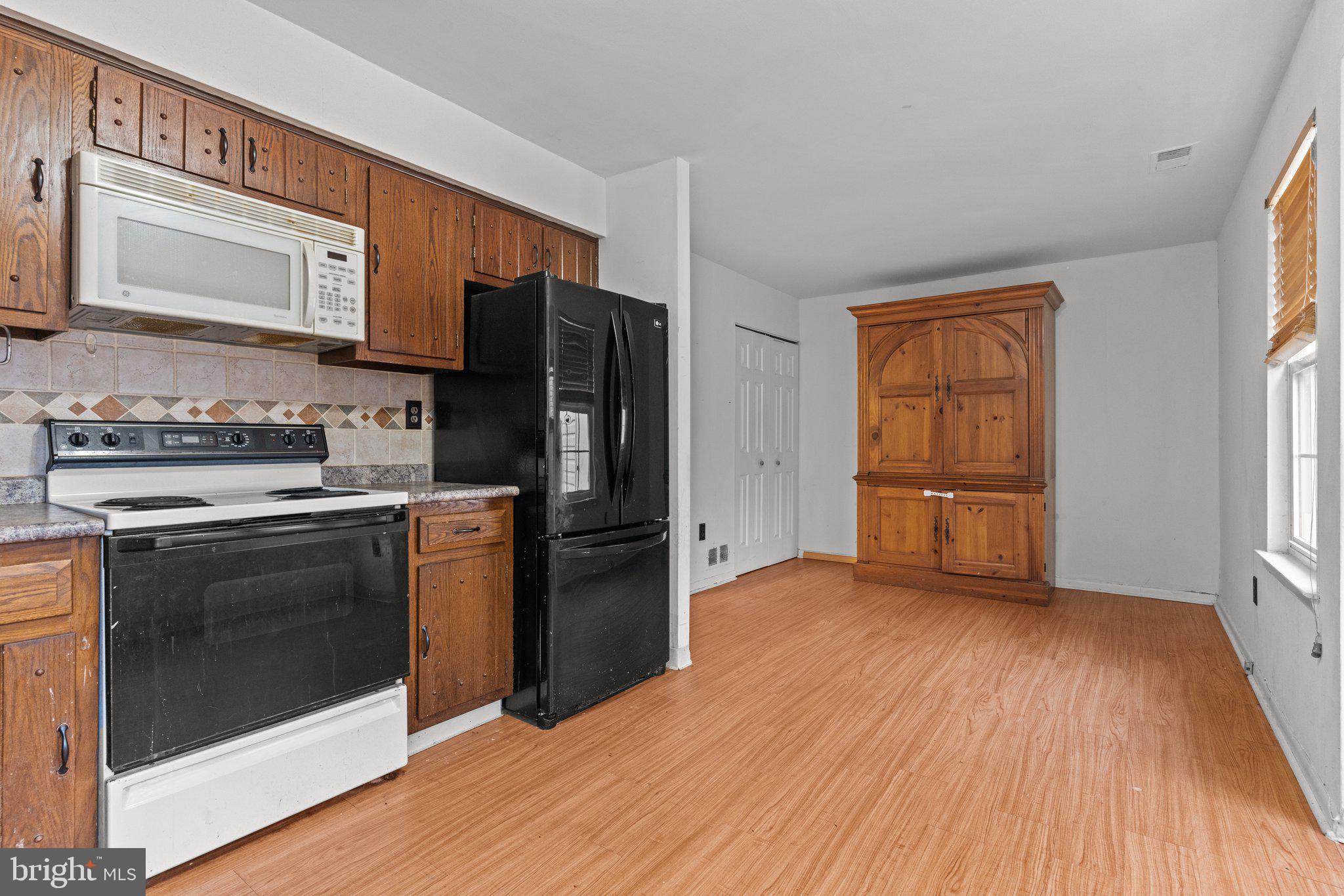 NESHAMINY VALLEY - Residential