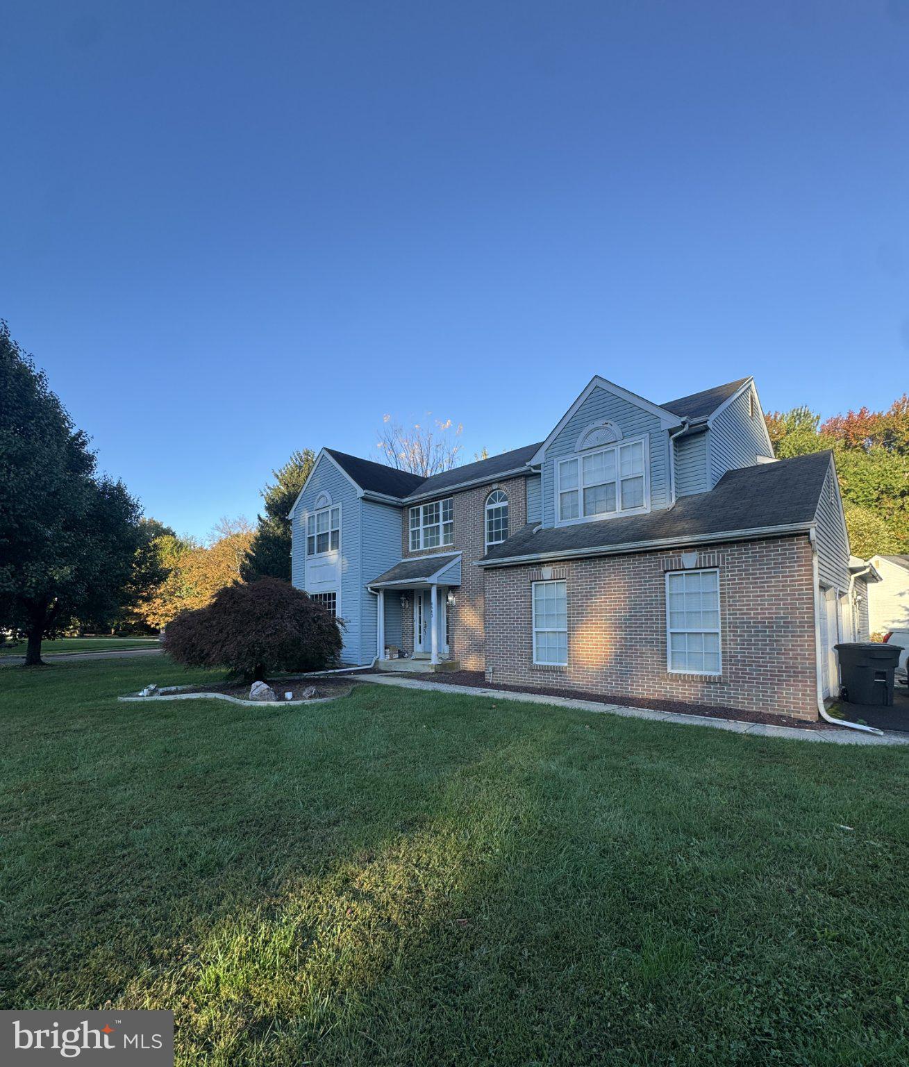 4543 LEAF LANE
