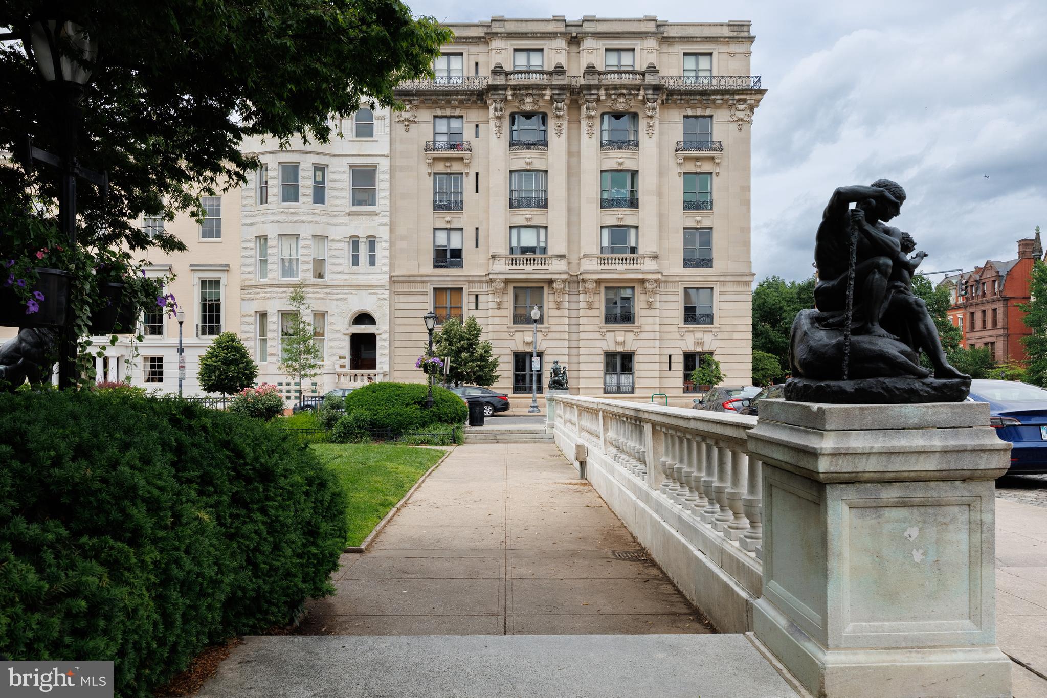 MOUNT VERNON PLACE HISTORIC DISTRICT - Residential