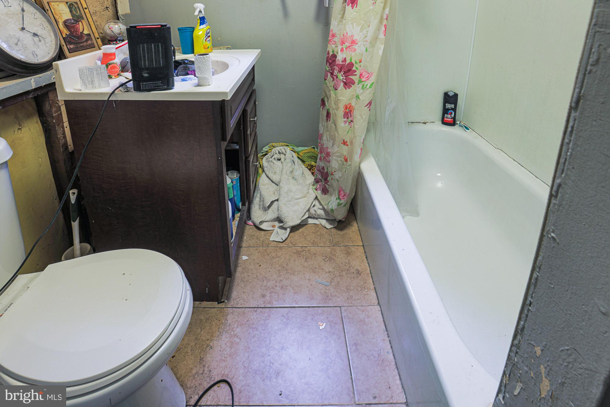 CURTIS BAY - Residential Income