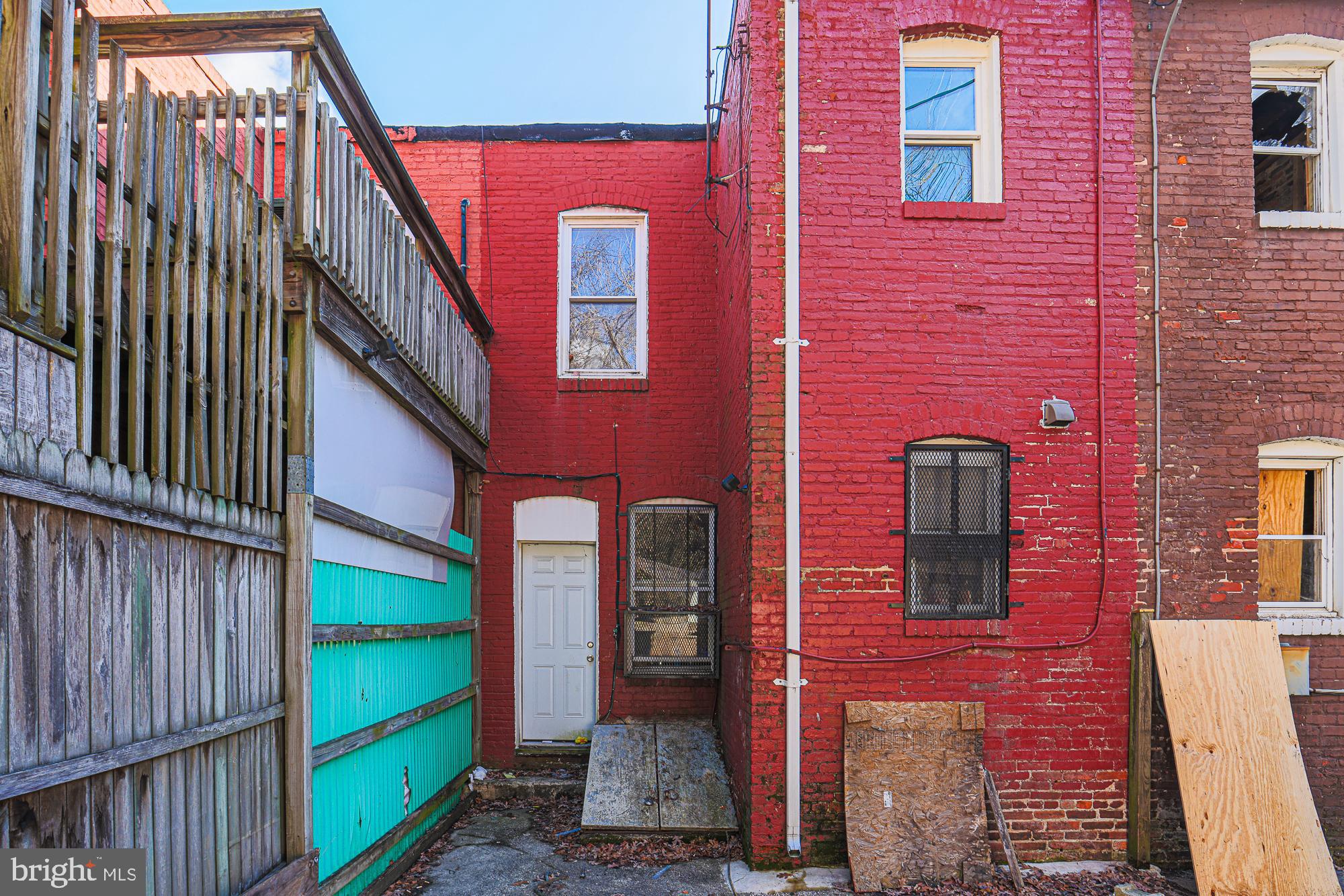 CURTIS BAY - Residential Income