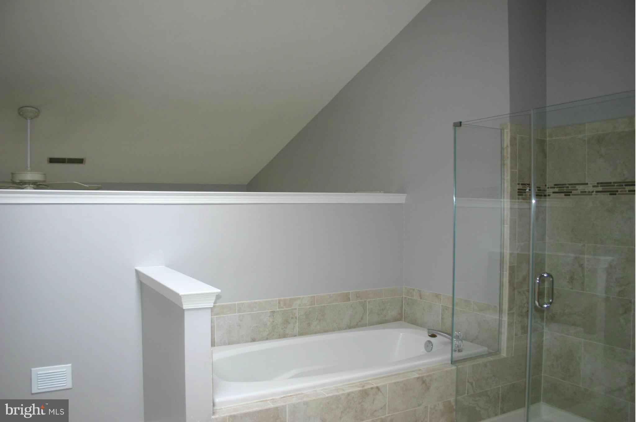 STONEGATE - Residential Lease